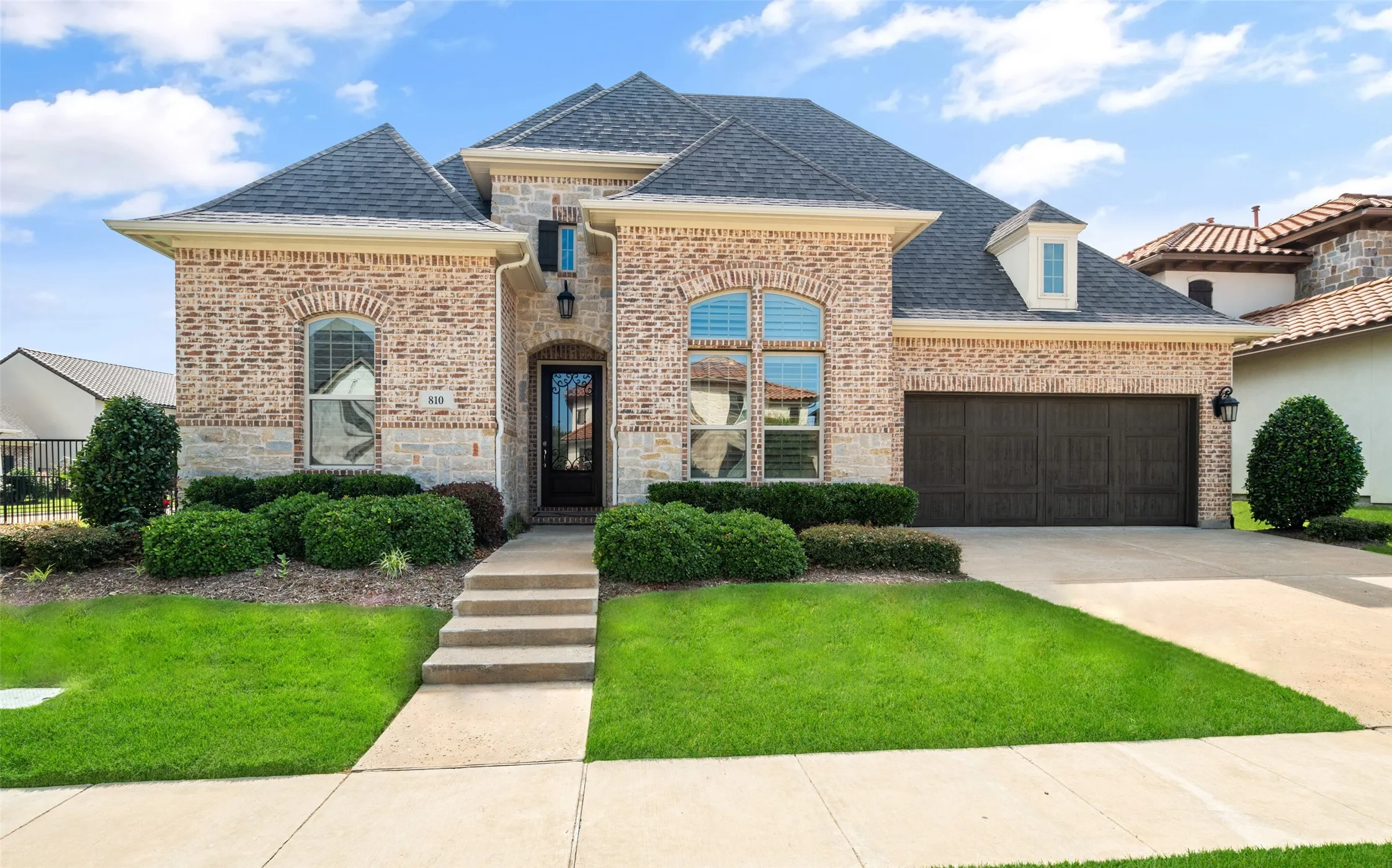 Single Family Residence For Sale in Collin County , 810 Rudder Court, Allen, Texas 75013, 3 Bedroom, 3 Bathroom, 3 Garage spaces, 3,138 Sqft, built in 2018, mls#21282721, Real Estate Agent in Allen, Homes For Sale in Collin county, Homes For Sale in Allen, Realtor in Allen Texas, Real Estate Brokerage Independent Realty Texas, Luminita Cordes Realtor