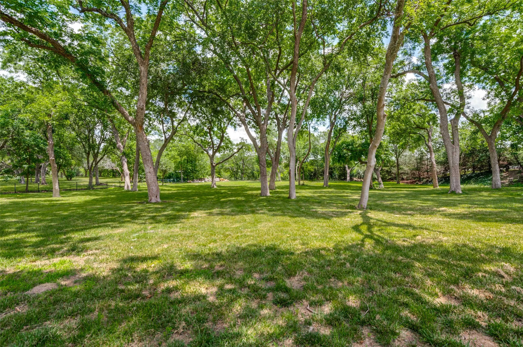 Improved Land For Sale in Collin County , 2627 Twelve Oaks Lane, Celina, Texas 75078, 0, 0, Garage spaces, 0 Sqft, built in 2005, Price $3,600,000, mls#21284873, Real Estate Agent in Celina, Homes For Sale in Collin county, Homes For Sale in Celina, Realtor in Celina Texas, Real Estate Brokerage Independent Realty Texas, Luminita Cordes Realtor