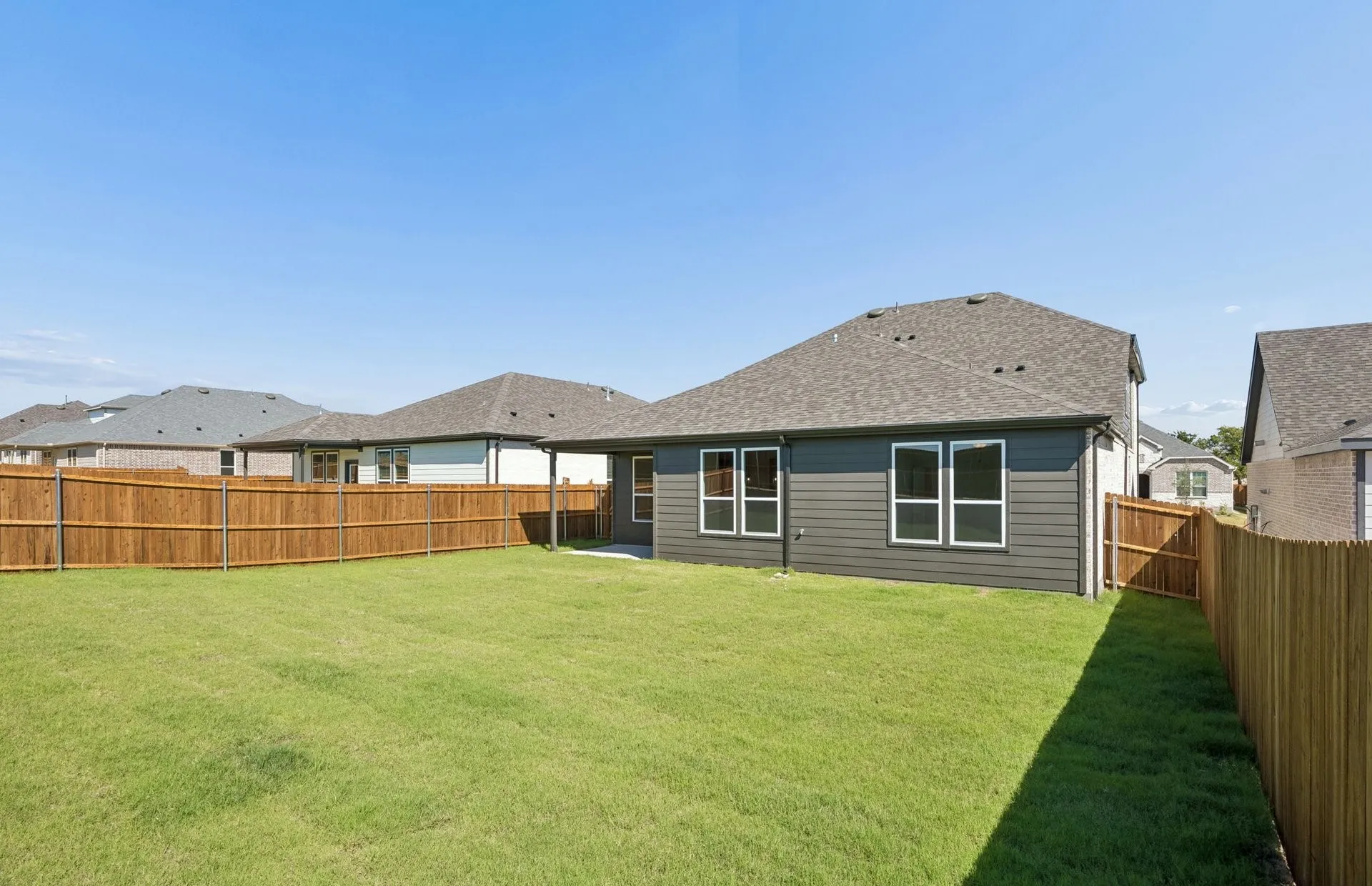 Oversized fenced-in backyard