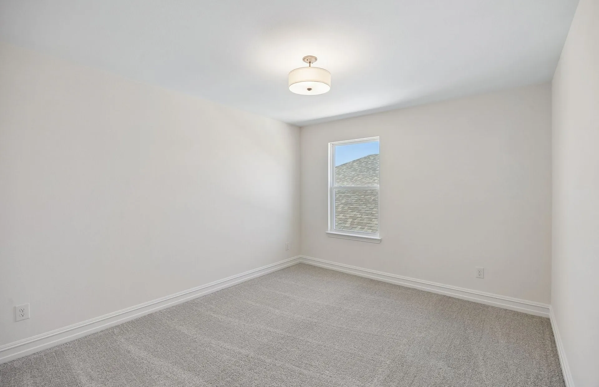 Spacious secondary bedroom