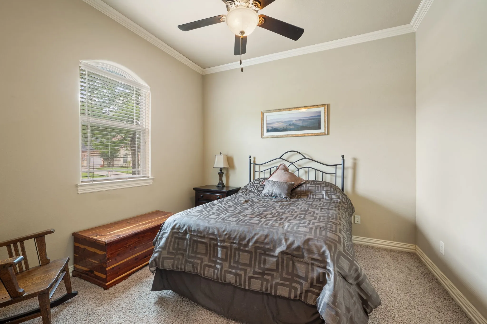Single Family Residence For Sale in Grayson County , 1131 Fountain Creek Boulevard, Pottsboro, Texas 75076, 4 Bedrooms, 3 Bathrooms, 2 Garage spaces, 3,537 Sqft, built in 2006, Price $575,000, mls#21284035, Real Estate Agent in Pottsboro, Homes For Sale in Grayson county, Homes For Sale in Pottsboro, Realtor in Pottsboro Texas, Real Estate Brokerage Independent Realty Texas, Luminita Cordes Realtor