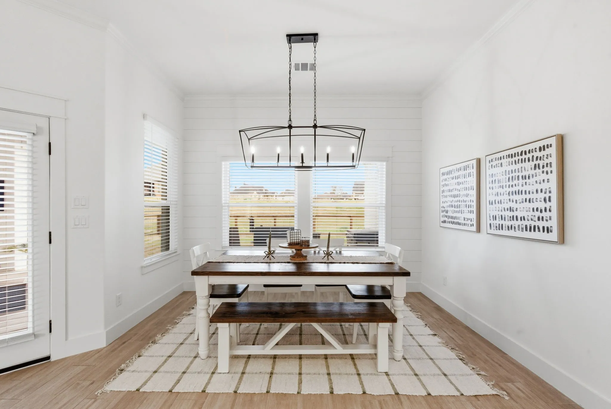 Single Family Residence For Sale in Parker County , 815 Wind River Pass, Azle, Texas 76020, 4 Bedroom, 3 Bathroom, 3 Garage spaces, 2,764 Sqft, built in 2023, mls#21284935, Real Estate Agent in Azle, Homes For Sale in Parker county, Homes For Sale in Azle, Realtor in Azle Texas, Real Estate Brokerage Independent Realty Texas, Luminita Cordes Realtor