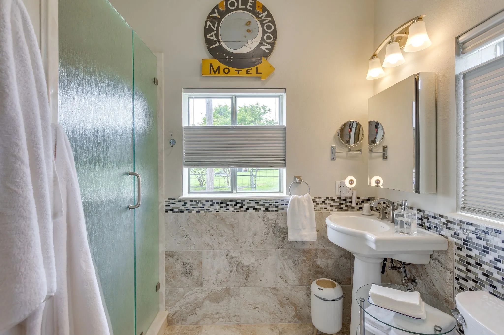 Farm For Sale in Parker County , 5660 Upper Denton Road, Weatherford, Texas 76085, 1 Bedroom, 1 Bathroom, Garage spaces, 1,200 Sqft, built in 1985, Price $8,150,000, mls#21283163, Real Estate Agent in Weatherford, Homes For Sale in Parker county, Homes For Sale in Weatherford, Realtor in Weatherford Texas, Real Estate Brokerage Independent Realty Texas, Luminita Cordes Realtor