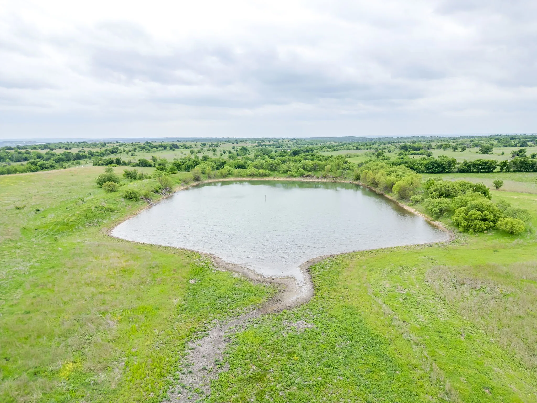 Farm For Sale in Parker County , 5660 Upper Denton Road, Weatherford, Texas 76085, 1 Bedroom, 1 Bathroom, Garage spaces, 1,200 Sqft, built in 1985, Price $8,150,000, mls#21283163, Real Estate Agent in Weatherford, Homes For Sale in Parker county, Homes For Sale in Weatherford, Realtor in Weatherford Texas, Real Estate Brokerage Independent Realty Texas, Luminita Cordes Realtor