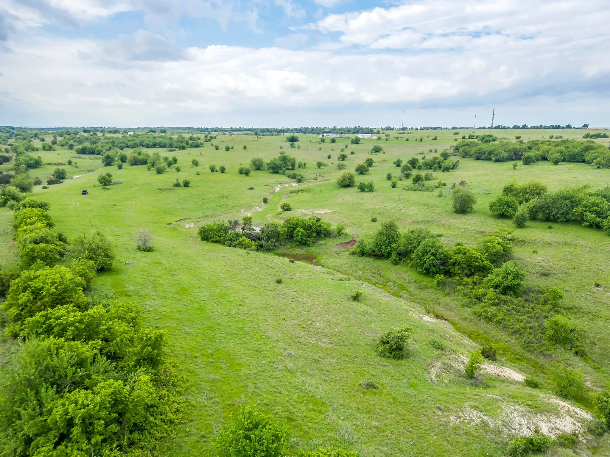 Farm For Sale in Parker County , 5660 Upper Denton Road, Weatherford, Texas 76085, 1 Bedroom, 1 Bathroom, Garage spaces, 1,200 Sqft, built in 1985, Price $8,150,000, mls#21283163, Real Estate Agent in Weatherford, Homes For Sale in Parker county, Homes For Sale in Weatherford, Realtor in Weatherford Texas, Real Estate Brokerage Independent Realty Texas, Luminita Cordes Realtor