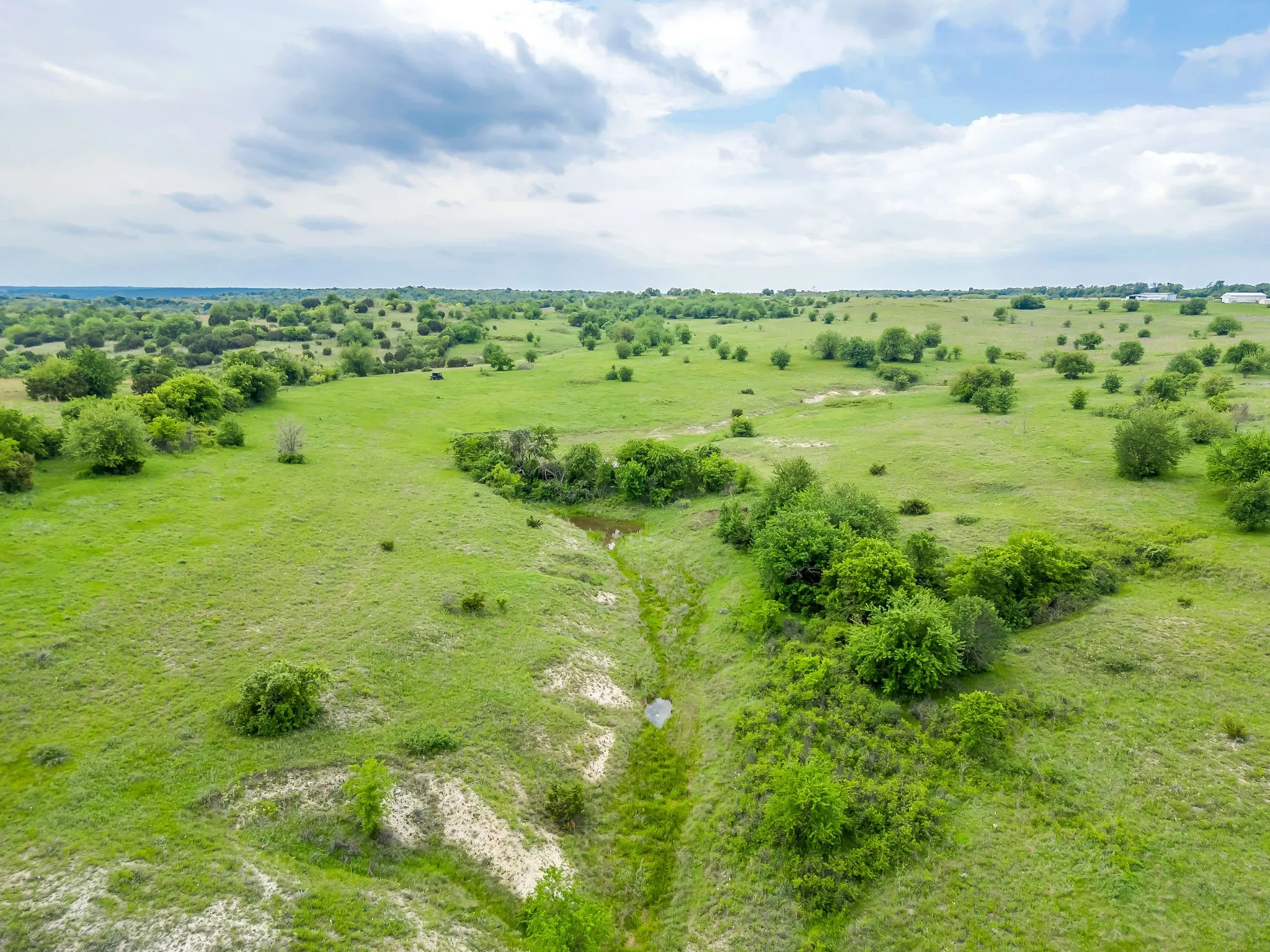 Farm For Sale in Parker County , 5660 Upper Denton Road, Weatherford, Texas 76085, 1 Bedroom, 1 Bathroom, Garage spaces, 1,200 Sqft, built in 1985, Price $8,150,000, mls#21283163, Real Estate Agent in Weatherford, Homes For Sale in Parker county, Homes For Sale in Weatherford, Realtor in Weatherford Texas, Real Estate Brokerage Independent Realty Texas, Luminita Cordes Realtor