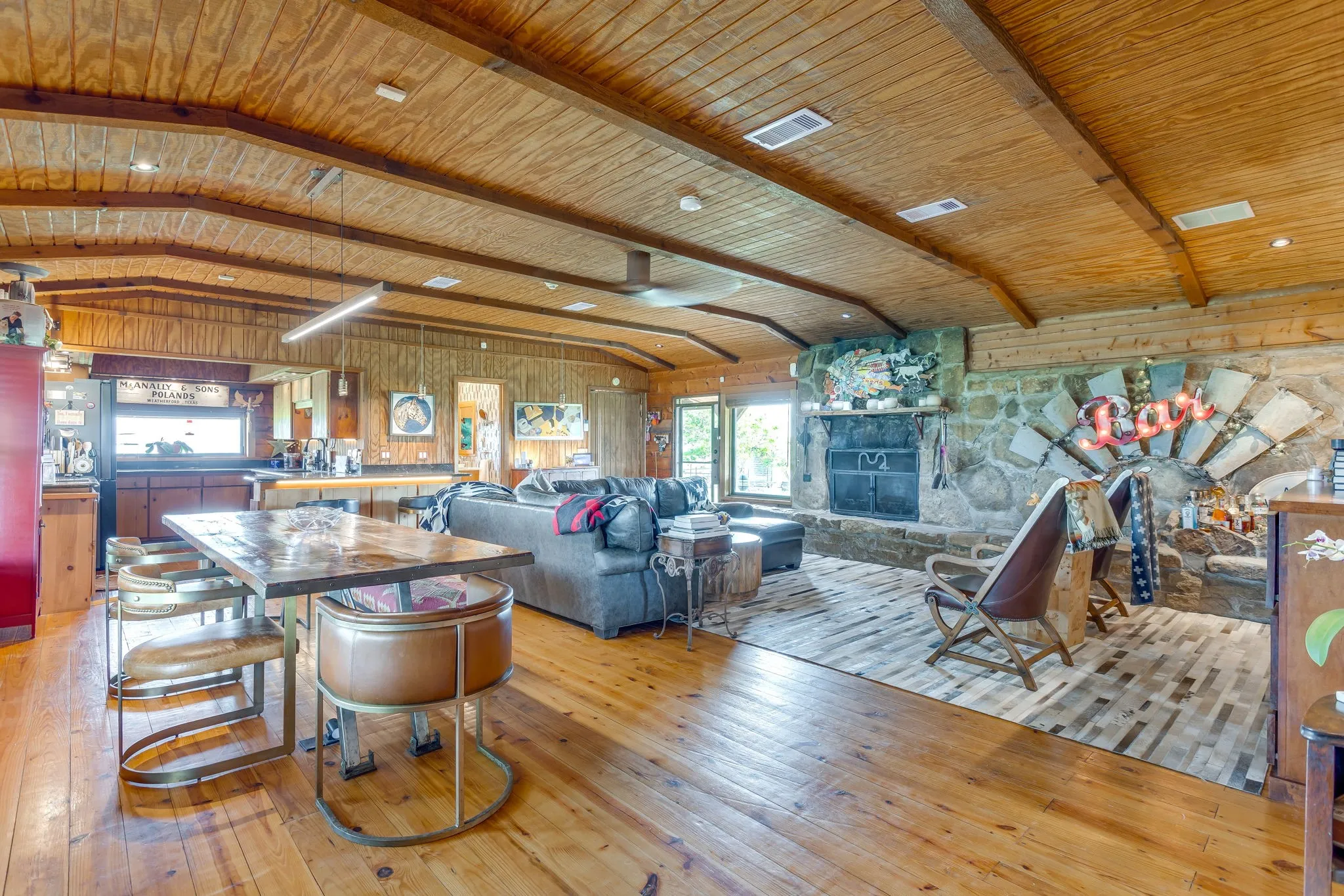 Farm For Sale in Parker County , 5660 Upper Denton Road, Weatherford, Texas 76085, 1 Bedroom, 1 Bathroom, Garage spaces, 1,200 Sqft, built in 1985, Price $8,150,000, mls#21283163, Real Estate Agent in Weatherford, Homes For Sale in Parker county, Homes For Sale in Weatherford, Realtor in Weatherford Texas, Real Estate Brokerage Independent Realty Texas, Luminita Cordes Realtor