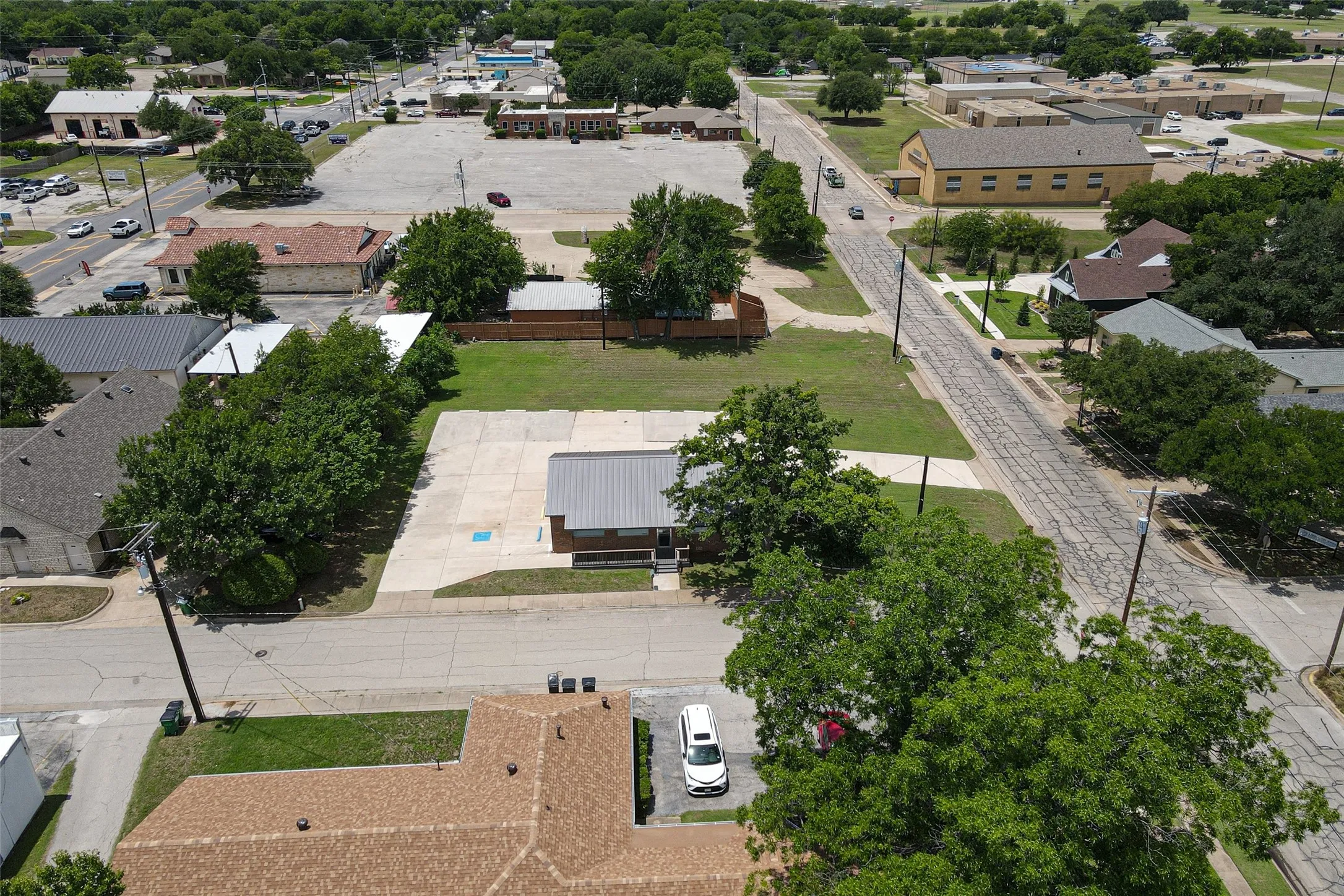 Office For Sale in Hood County , 111 N Baker Street B, Granbury, Texas 76048, 0, 0, Garage spaces, 0 Sqft, built in 1947, Price $425,000, mls#21284946, Real Estate Agent in Granbury, Homes For Sale in Hood county, Homes For Sale in Granbury, Realtor in Granbury Texas, Real Estate Brokerage Independent Realty Texas, Luminita Cordes Realtor