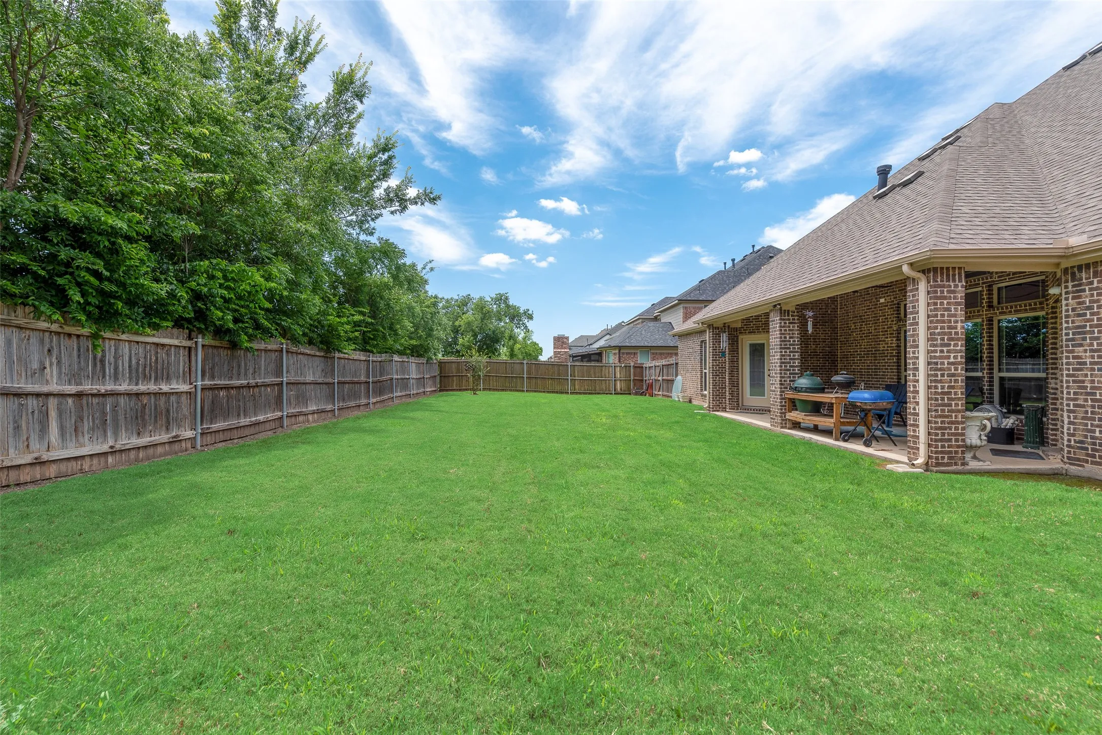 Single Family Residence For Sale in Tarrant County , 710 Minecreek Court, Mansfield, Texas 76063, 6 Bedroom, 4 Bathroom, 3 Garage spaces, 4,052 Sqft, built in 2018, mls#21284579, Real Estate Agent in Mansfield, Homes For Sale in Tarrant county, Homes For Sale in Mansfield, Realtor in Mansfield Texas, Real Estate Brokerage Independent Realty Texas, Luminita Cordes Realtor