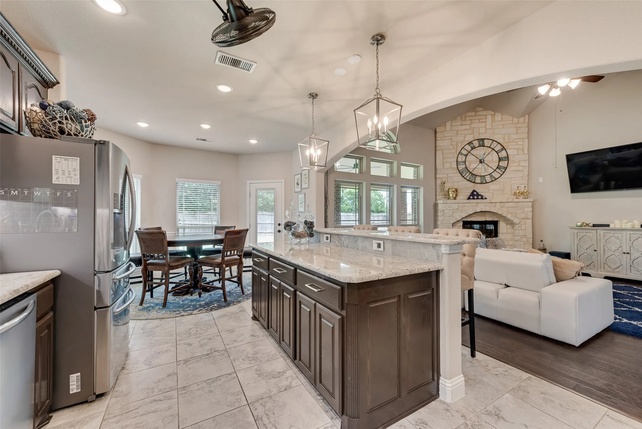 CHEF INSPIRED KITCHEN WITH CEILING FANS