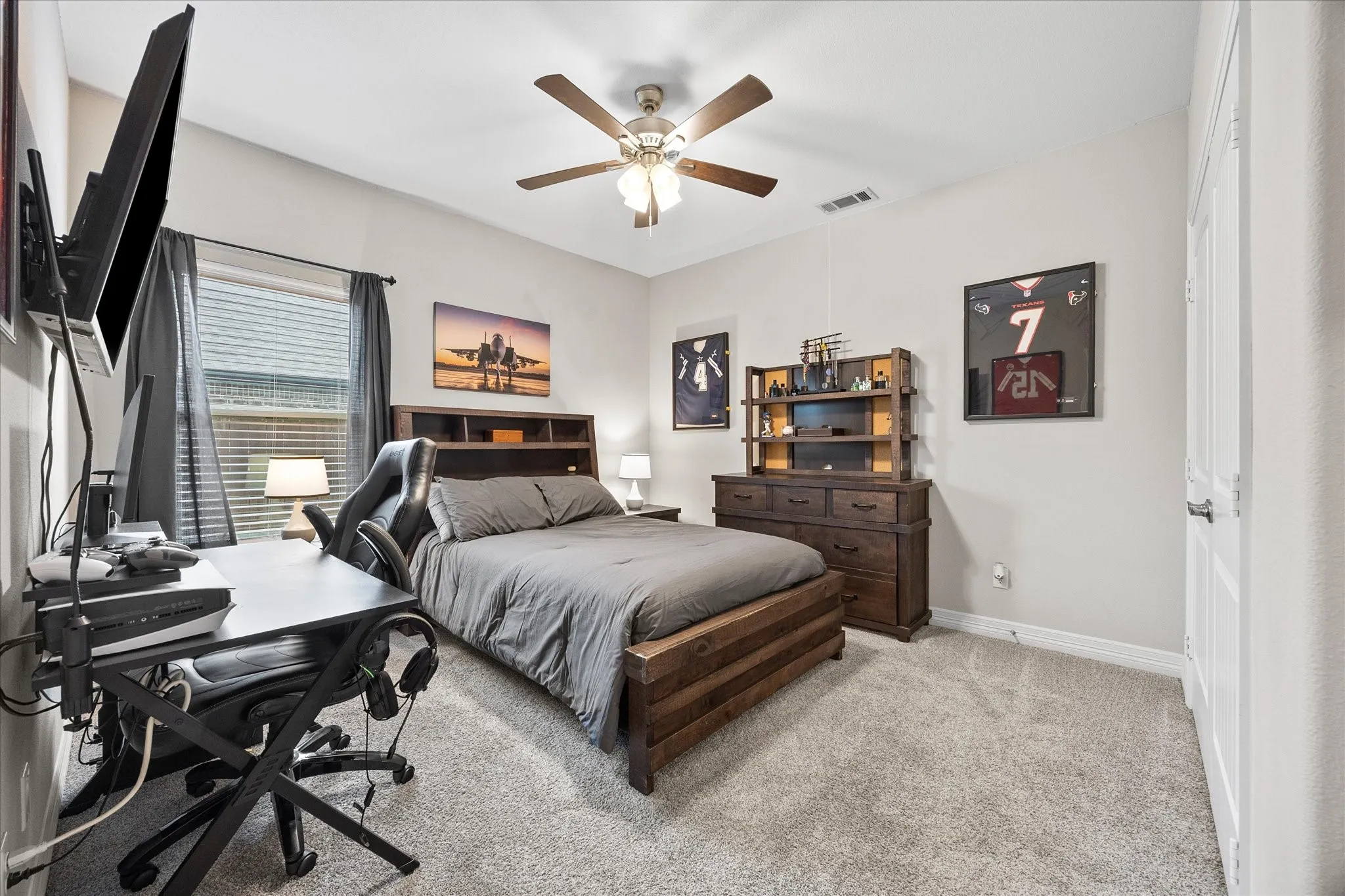 Auxiliary bedroom includes roomy closet