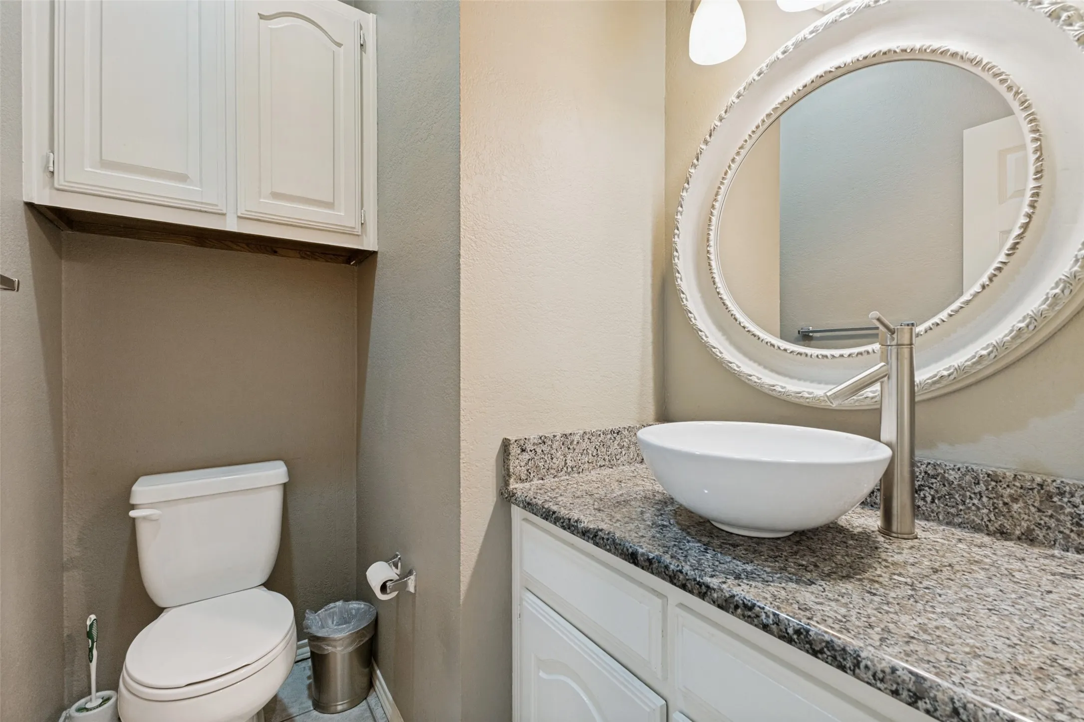 Single Family Residence For Sale in Collin County , 4123 Lawngate Drive, Dallas, Texas 75287, 3 Bedroom, 3 Bathroom, 2 Garage spaces, 1,990 Sqft, built in 1984, mls#21277986, Real Estate Agent in Dallas, Homes For Sale in Collin county, Homes For Sale in Dallas, Realtor in Dallas Texas, Real Estate Brokerage Independent Realty Texas, Luminita Cordes Realtor
