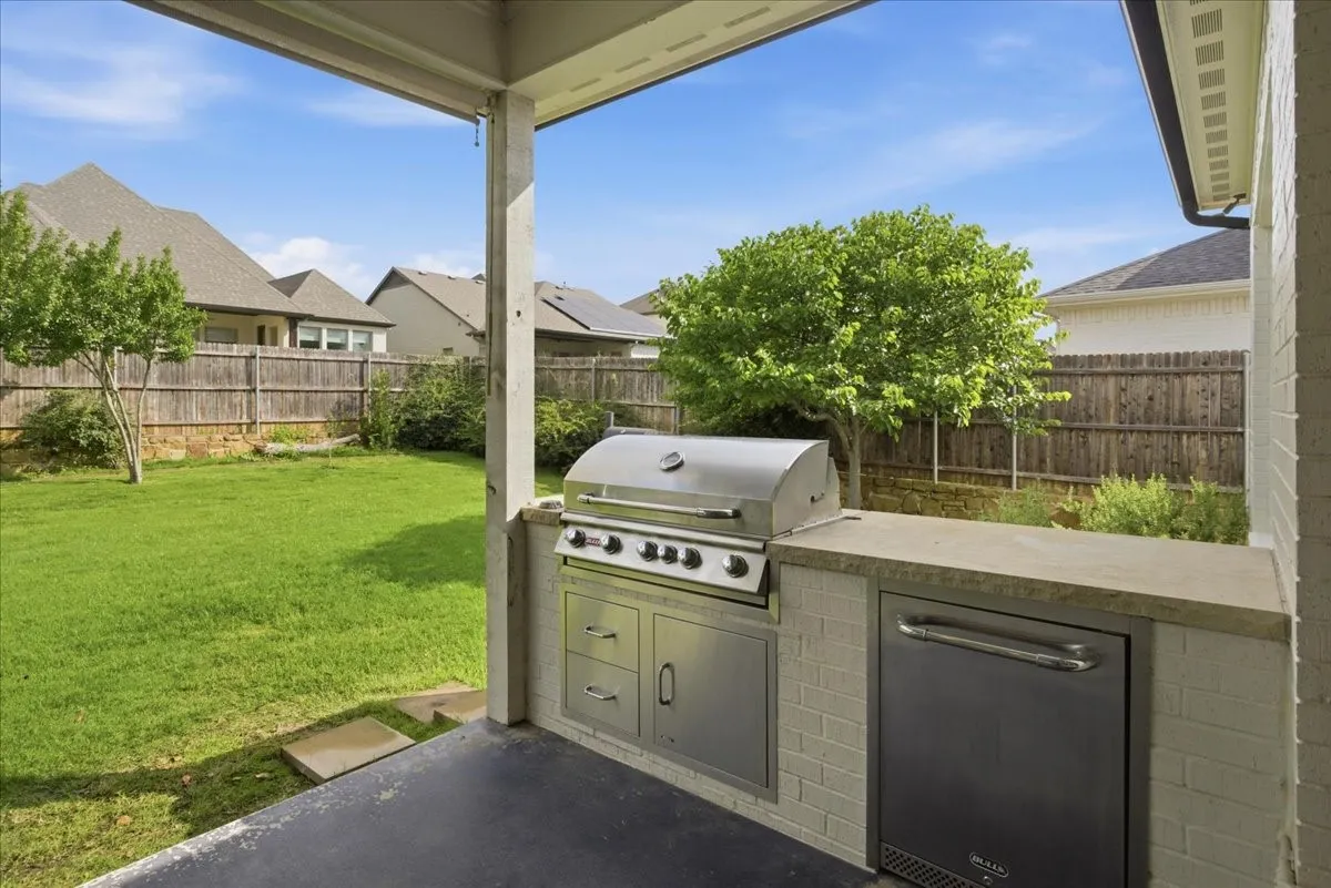 Single Family Residence For Sale in Parker County , 520 Point Vista Drive, Aledo, Texas 76008, 4 Bedroom, 4 Bathroom, 2 Garage spaces, 3,903 Sqft, built in 2018, mls#21283421, Real Estate Agent in Aledo, Homes For Sale in Parker county, Homes For Sale in Aledo, Realtor in Aledo Texas, Real Estate Brokerage Independent Realty Texas, Luminita Cordes Realtor