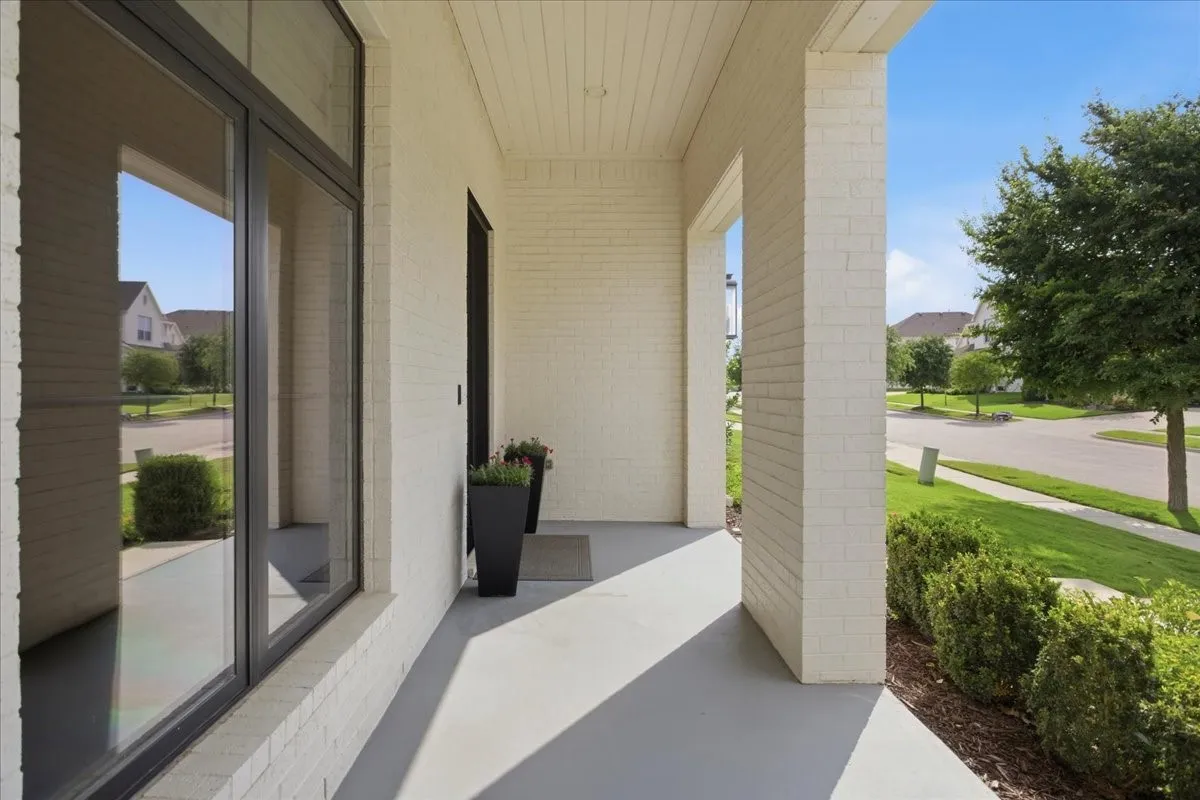 Single Family Residence For Sale in Parker County , 520 Point Vista Drive, Aledo, Texas 76008, 4 Bedroom, 4 Bathroom, 2 Garage spaces, 3,903 Sqft, built in 2018, mls#21283421, Real Estate Agent in Aledo, Homes For Sale in Parker county, Homes For Sale in Aledo, Realtor in Aledo Texas, Real Estate Brokerage Independent Realty Texas, Luminita Cordes Realtor