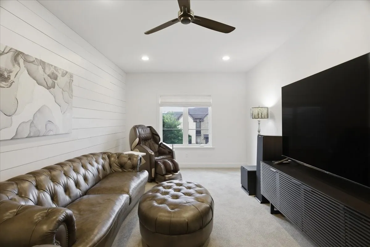 Single Family Residence For Sale in Parker County , 520 Point Vista Drive, Aledo, Texas 76008, 4 Bedroom, 4 Bathroom, 2 Garage spaces, 3,903 Sqft, built in 2018, mls#21283421, Real Estate Agent in Aledo, Homes For Sale in Parker county, Homes For Sale in Aledo, Realtor in Aledo Texas, Real Estate Brokerage Independent Realty Texas, Luminita Cordes Realtor