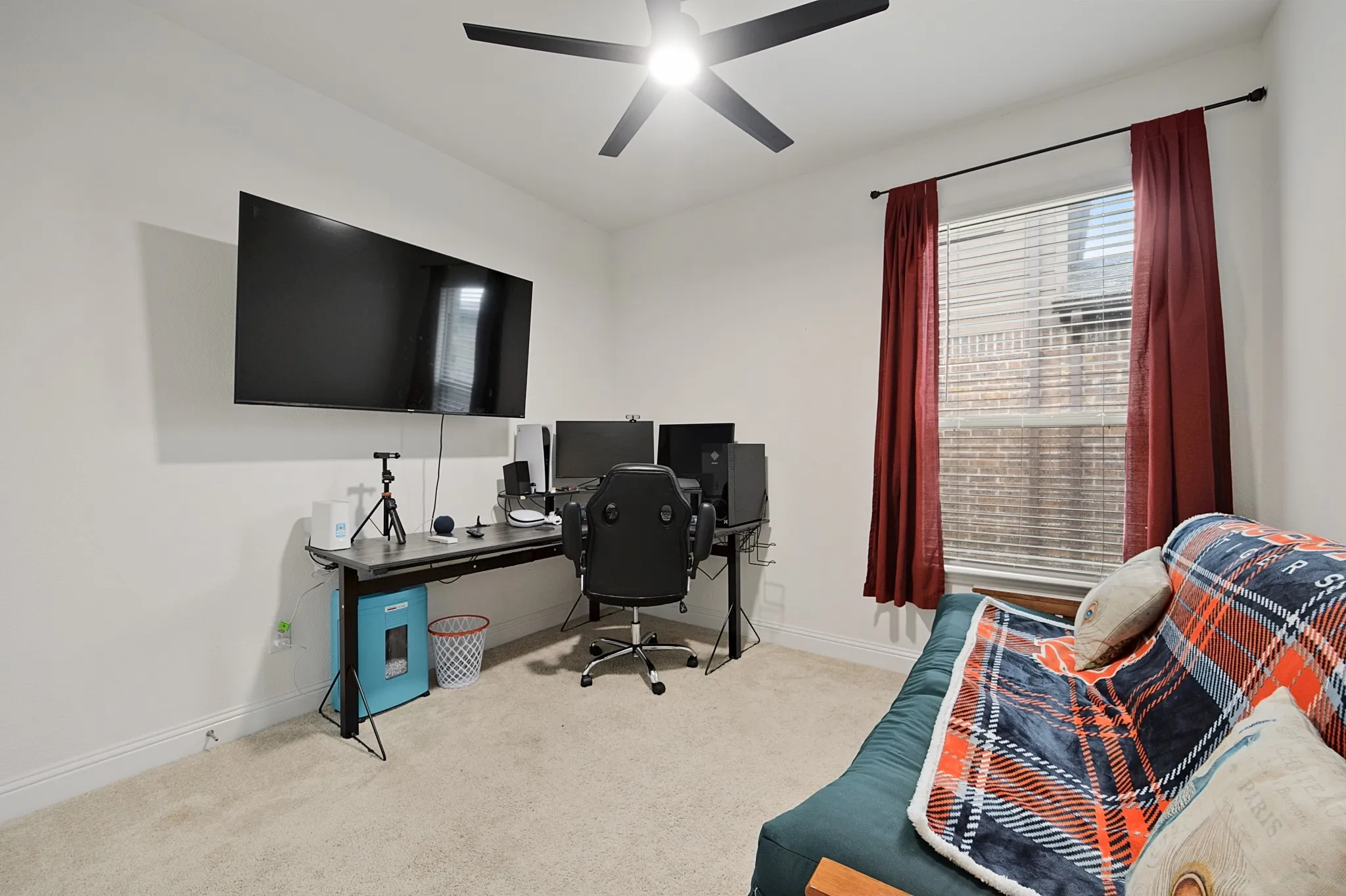 Single Family Residence For Sale in Denton County , 2520 Walker Avenue, Aubrey, Texas 76227, 4 Bedroom, 2 Bathroom, 2 Garage spaces, 2,120 Sqft, built in 2020, mls#21284780, Real Estate Agent in Aubrey, Homes For Sale in Denton county, Homes For Sale in Aubrey, Realtor in Aubrey Texas, Real Estate Brokerage Independent Realty Texas, Luminita Cordes Realtor