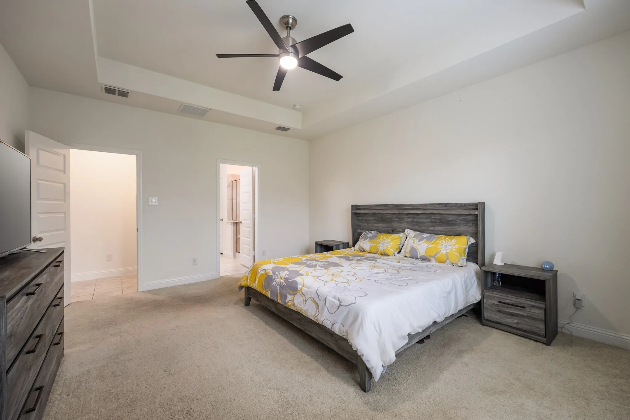 Single Family Residence For Sale in Denton County , 2520 Walker Avenue, Aubrey, Texas 76227, 4 Bedroom, 2 Bathroom, 2 Garage spaces, 2,120 Sqft, built in 2020, mls#21284780, Real Estate Agent in Aubrey, Homes For Sale in Denton county, Homes For Sale in Aubrey, Realtor in Aubrey Texas, Real Estate Brokerage Independent Realty Texas, Luminita Cordes Realtor