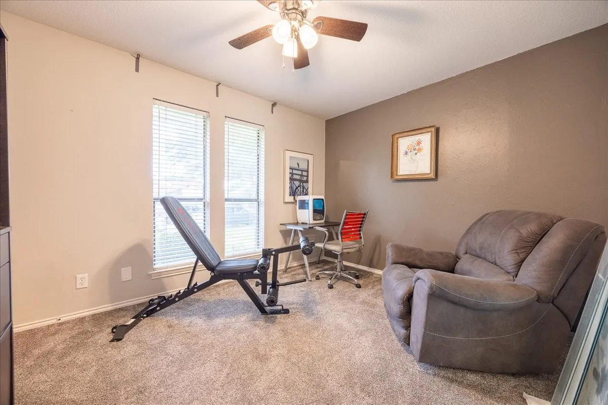Single Family Residence For Sale in Dallas County , 2223 Valley Mill, Carrollton, Texas 75006, 4 Bedroom, 2 Bathroom, 2 Garage spaces, 2,236 Sqft, built in 1979, mls#21285087, Real Estate Agent in Carrollton, Homes For Sale in Dallas county, Homes For Sale in Carrollton, Realtor in Carrollton Texas, Real Estate Brokerage Independent Realty Texas, Luminita Cordes Realtor
