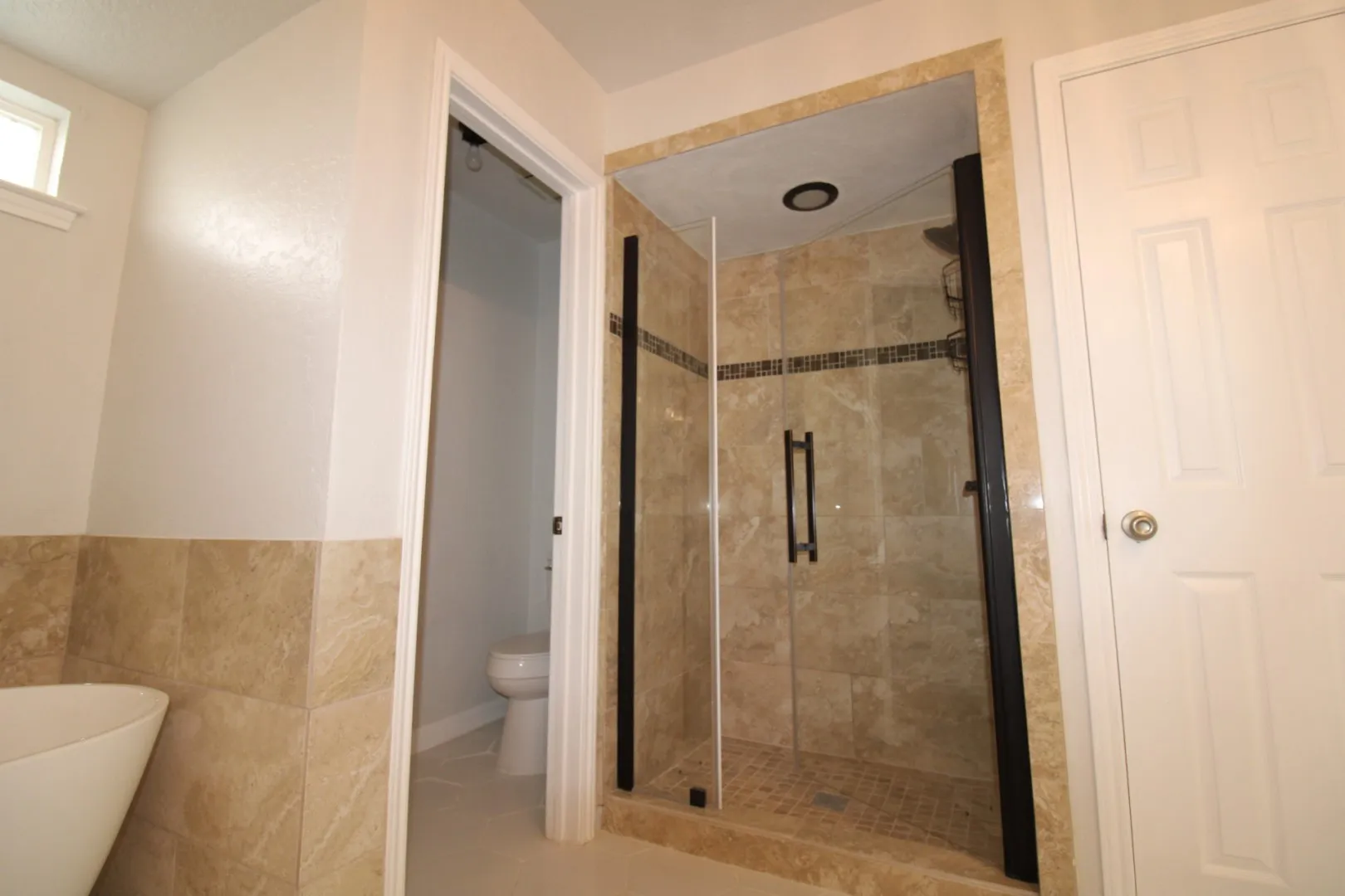 Single Family Residence For Sale in Collin County , 4013 18th Street, Plano, Texas 75074, 4 Bedroom, 3 Bathroom, 2 Garage spaces, 2,467 Sqft, built in 1985, mls#21284636, Real Estate Agent in Plano, Homes For Sale in Collin county, Homes For Sale in Plano, Realtor in Plano Texas, Real Estate Brokerage Independent Realty Texas, Luminita Cordes Realtor