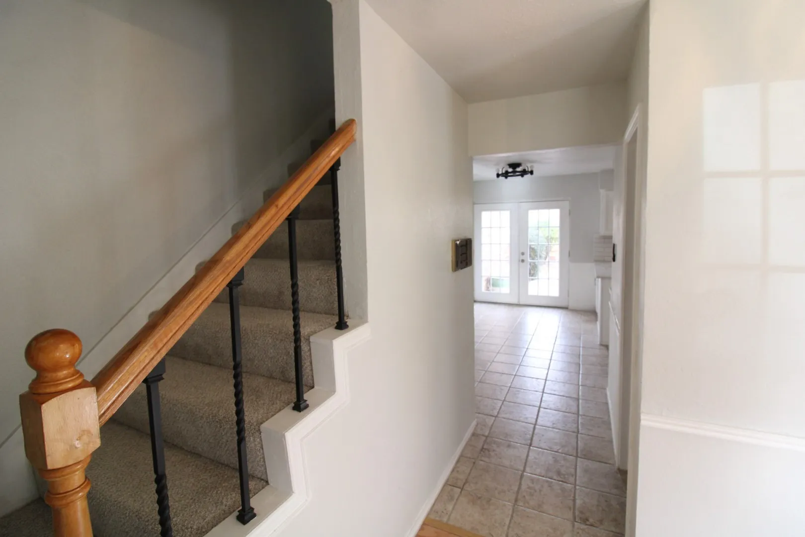 Single Family Residence For Sale in Collin County , 4013 18th Street, Plano, Texas 75074, 4 Bedroom, 3 Bathroom, 2 Garage spaces, 2,467 Sqft, built in 1985, mls#21284636, Real Estate Agent in Plano, Homes For Sale in Collin county, Homes For Sale in Plano, Realtor in Plano Texas, Real Estate Brokerage Independent Realty Texas, Luminita Cordes Realtor