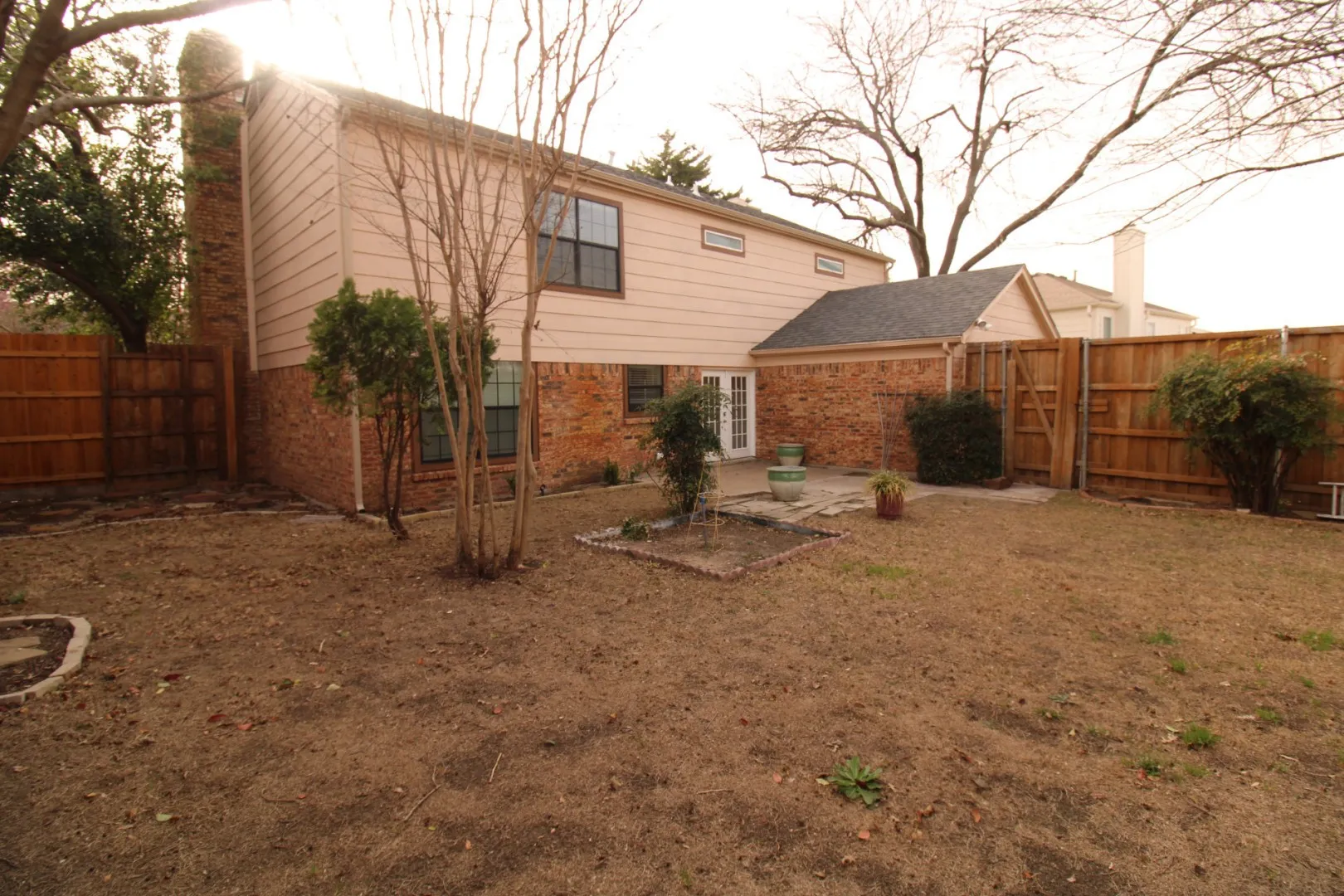 Single Family Residence For Sale in Collin County , 4013 18th Street, Plano, Texas 75074, 4 Bedroom, 3 Bathroom, 2 Garage spaces, 2,467 Sqft, built in 1985, mls#21284636, Real Estate Agent in Plano, Homes For Sale in Collin county, Homes For Sale in Plano, Realtor in Plano Texas, Real Estate Brokerage Independent Realty Texas, Luminita Cordes Realtor
