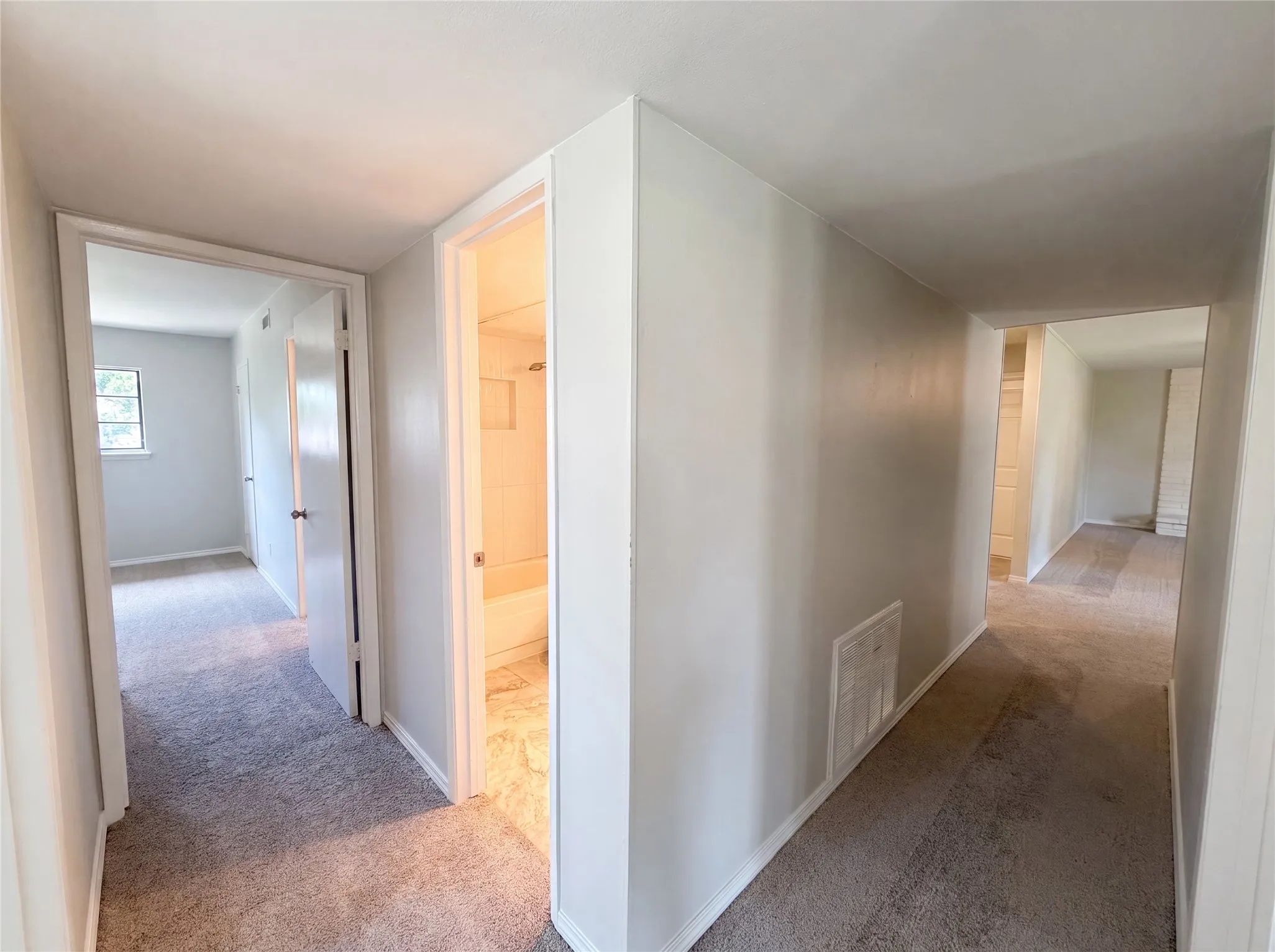 Single Family Residence For Sale in Denton County , 1102 Hillwood Drive, Lewisville, Texas 75067, 4 Bedrooms, 2 Bathrooms, Garage spaces, 1,719 Sqft, built in 1970, Price $284,000, mls#21285100, Real Estate Agent in Lewisville, Homes For Sale in Denton county, Homes For Sale in Lewisville, Realtor in Lewisville Texas, Real Estate Brokerage Independent Realty Texas, Luminita Cordes Realtor