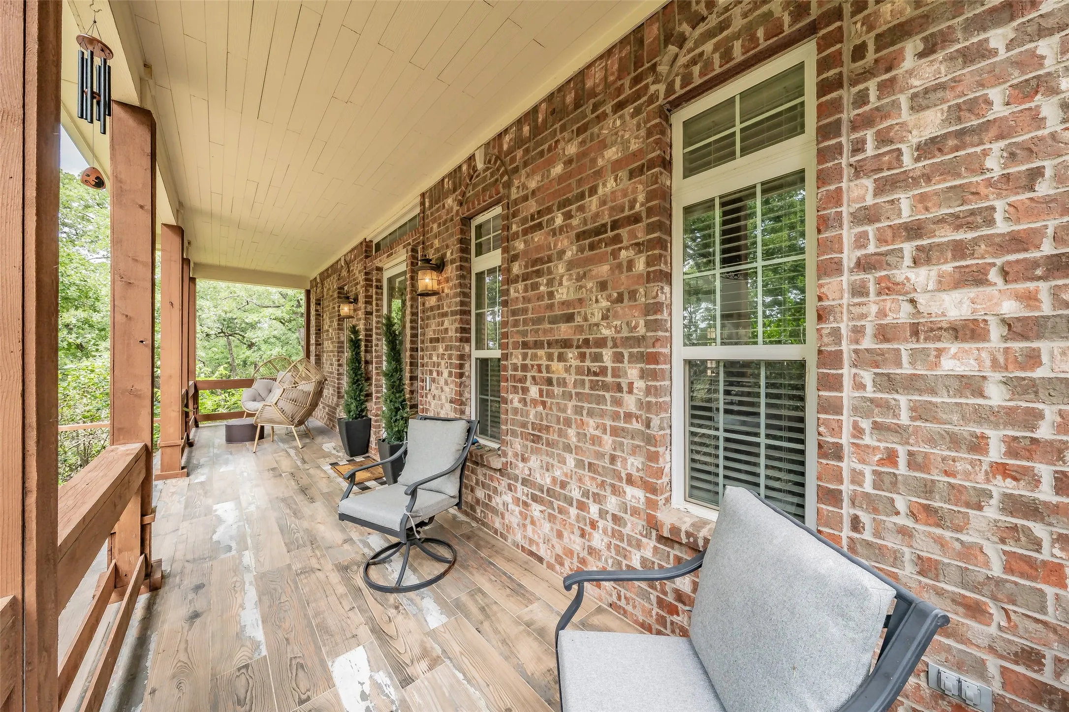 Single Family Residence For Sale in Denton County , 5480 Bridle Path, Aubrey, Texas 76227, 5 Bedroom, 5 Bathroom, 3 Garage spaces, 4,145 Sqft, built in 2002, mls#21282400, Real Estate Agent in Aubrey, Homes For Sale in Denton county, Homes For Sale in Aubrey, Realtor in Aubrey Texas, Real Estate Brokerage Independent Realty Texas, Luminita Cordes Realtor