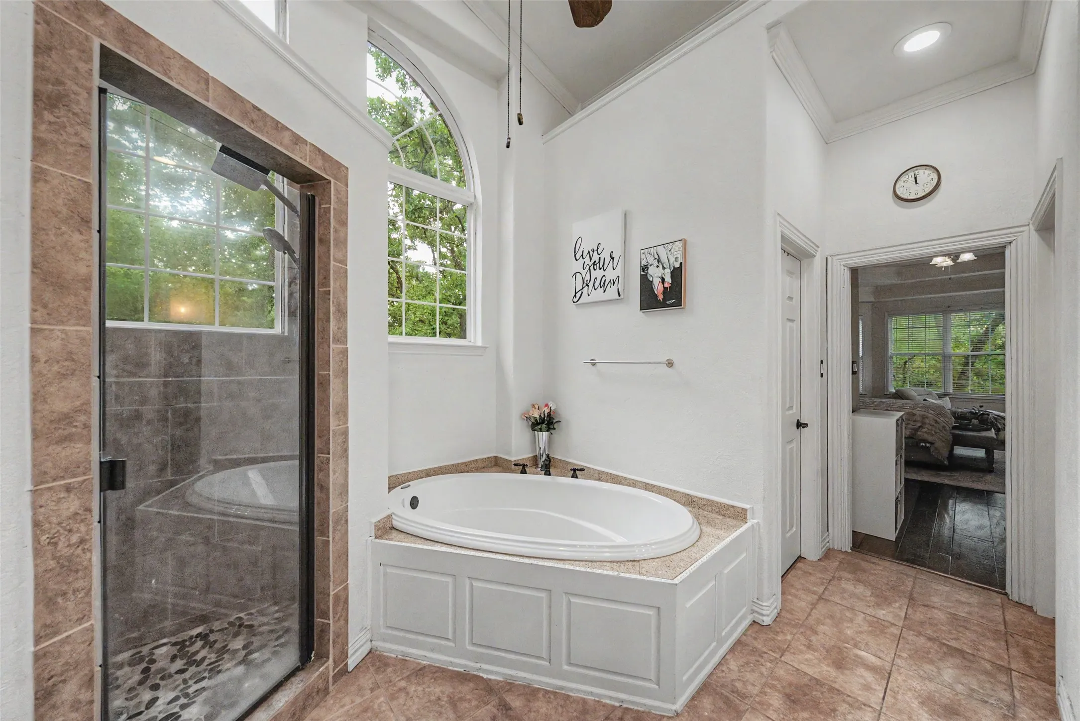 Single Family Residence For Sale in Denton County , 5480 Bridle Path, Aubrey, Texas 76227, 5 Bedroom, 5 Bathroom, 3 Garage spaces, 4,145 Sqft, built in 2002, mls#21282400, Real Estate Agent in Aubrey, Homes For Sale in Denton county, Homes For Sale in Aubrey, Realtor in Aubrey Texas, Real Estate Brokerage Independent Realty Texas, Luminita Cordes Realtor