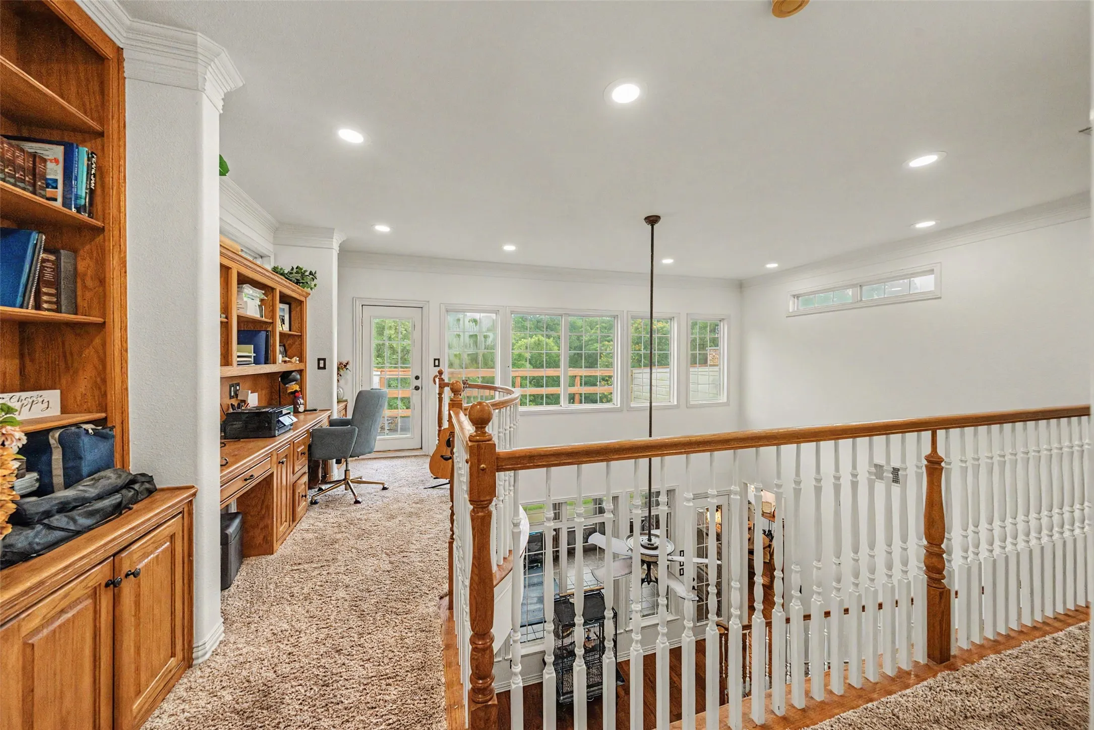 Single Family Residence For Sale in Denton County , 5480 Bridle Path, Aubrey, Texas 76227, 5 Bedroom, 5 Bathroom, 3 Garage spaces, 4,145 Sqft, built in 2002, mls#21282400, Real Estate Agent in Aubrey, Homes For Sale in Denton county, Homes For Sale in Aubrey, Realtor in Aubrey Texas, Real Estate Brokerage Independent Realty Texas, Luminita Cordes Realtor