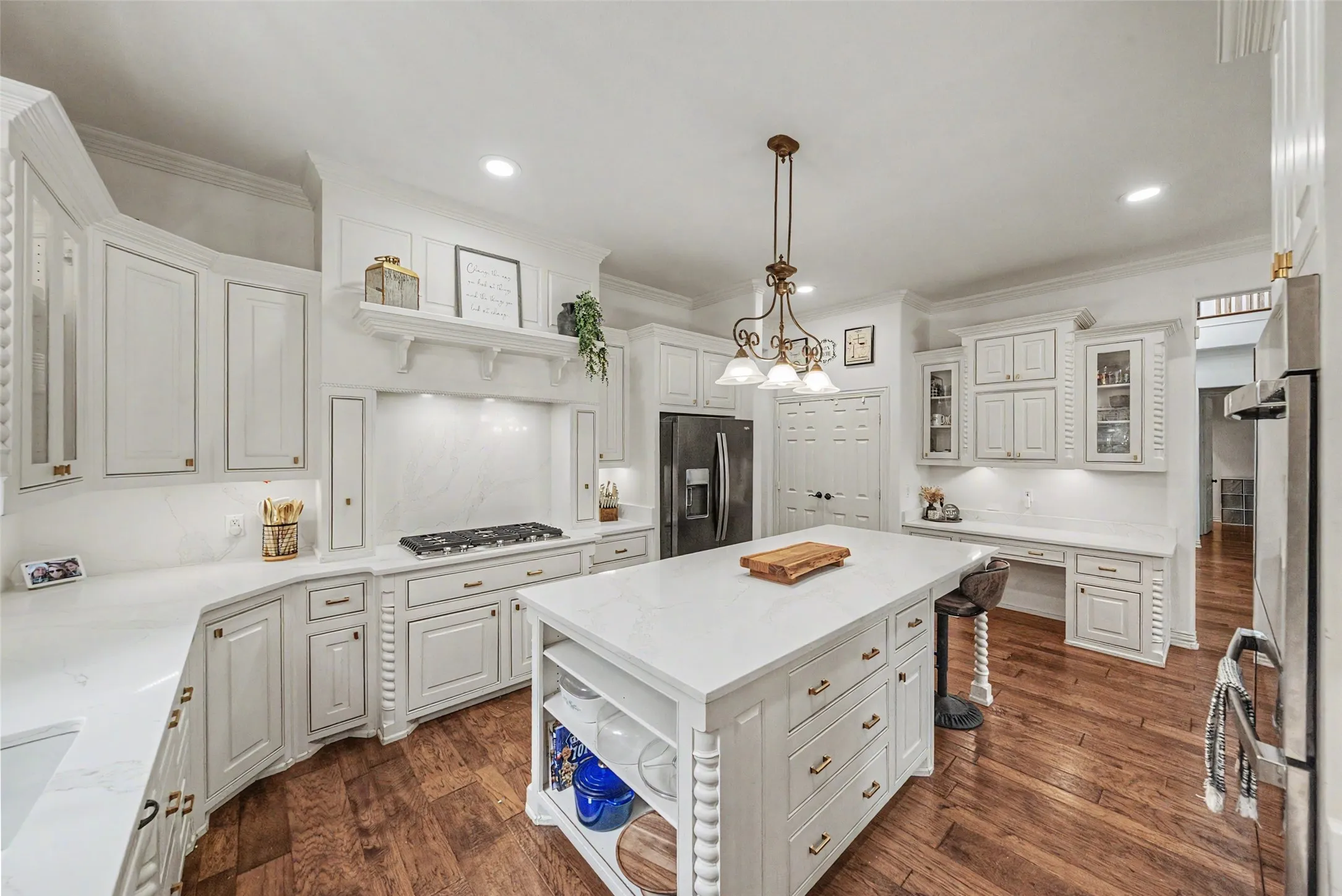 Single Family Residence For Sale in Denton County , 5480 Bridle Path, Aubrey, Texas 76227, 5 Bedroom, 5 Bathroom, 3 Garage spaces, 4,145 Sqft, built in 2002, mls#21282400, Real Estate Agent in Aubrey, Homes For Sale in Denton county, Homes For Sale in Aubrey, Realtor in Aubrey Texas, Real Estate Brokerage Independent Realty Texas, Luminita Cordes Realtor