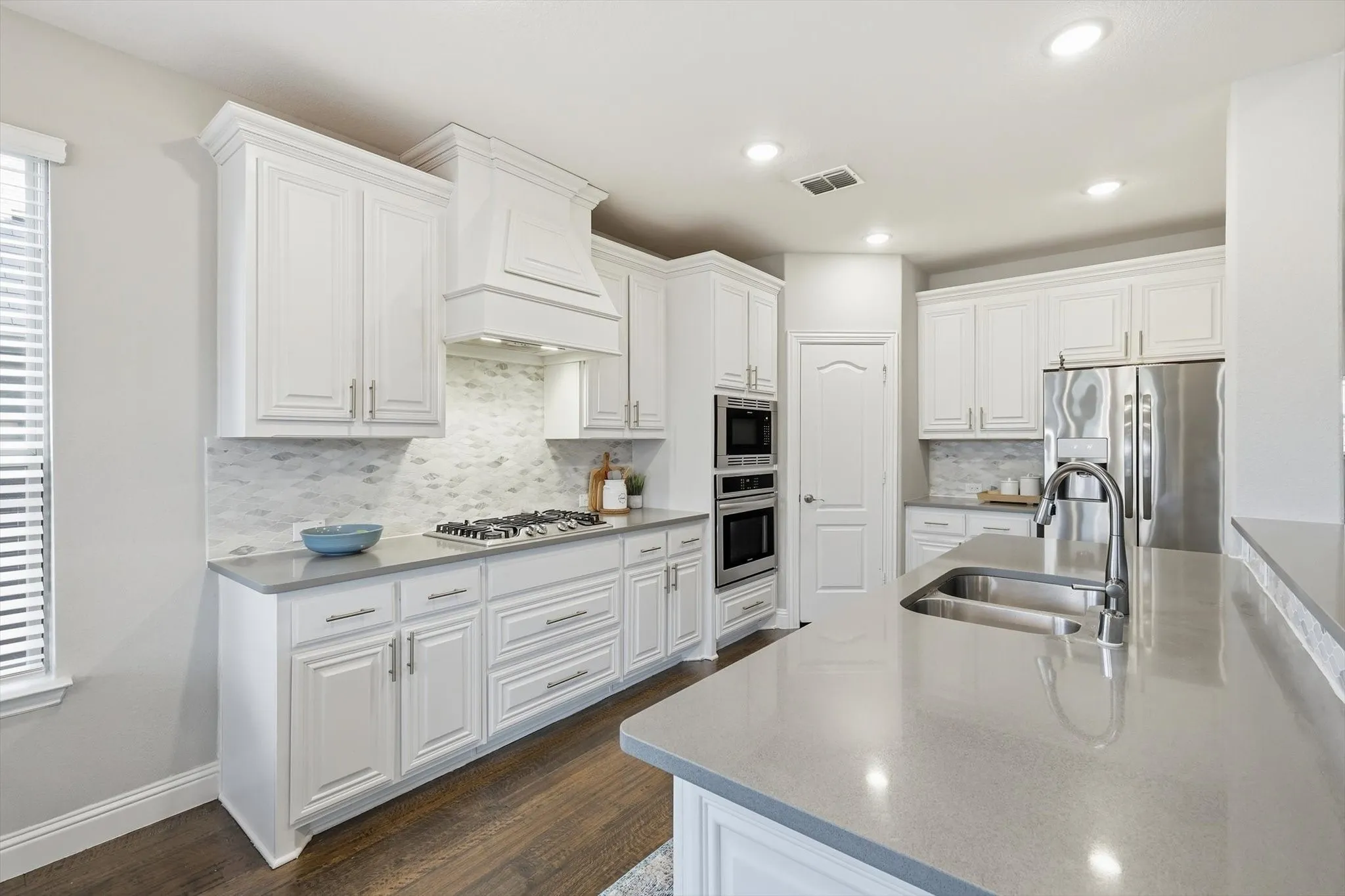Single Family Residence For Sale in Denton County , 700 Sahallee Drive, Frisco, Texas 75033, 4 Bedroom, 4 Bathroom, 2 Garage spaces, 3,434 Sqft, built in 2020, mls#21283601, Real Estate Agent in Frisco, Homes For Sale in Denton county, Homes For Sale in Frisco, Realtor in Frisco Texas, Real Estate Brokerage Independent Realty Texas, Luminita Cordes Realtor