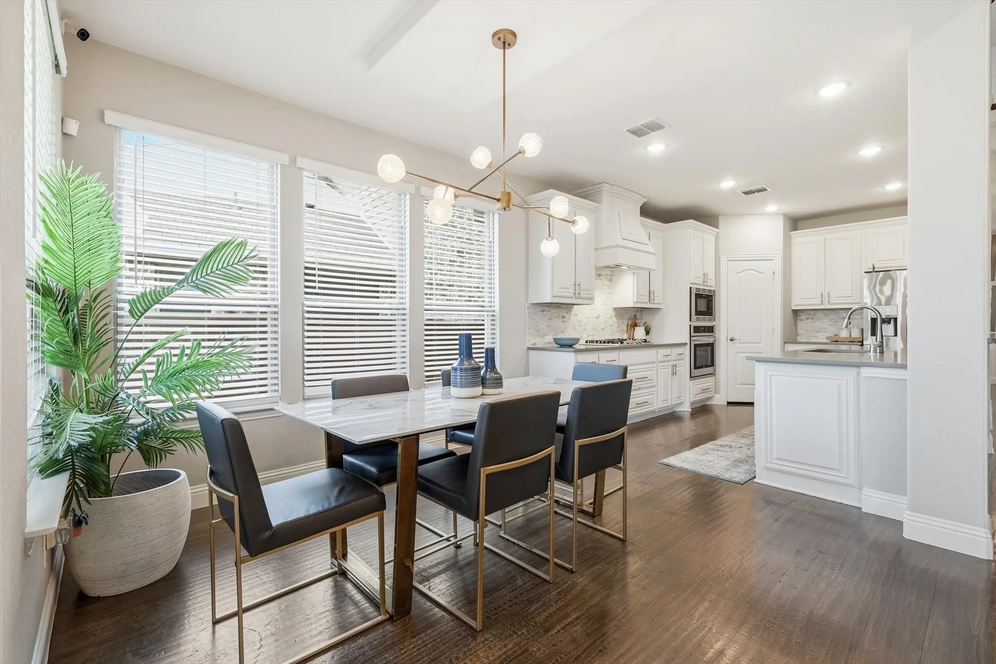 Single Family Residence For Sale in Denton County , 700 Sahallee Drive, Frisco, Texas 75033, 4 Bedroom, 4 Bathroom, 2 Garage spaces, 3,434 Sqft, built in 2020, mls#21283601, Real Estate Agent in Frisco, Homes For Sale in Denton county, Homes For Sale in Frisco, Realtor in Frisco Texas, Real Estate Brokerage Independent Realty Texas, Luminita Cordes Realtor