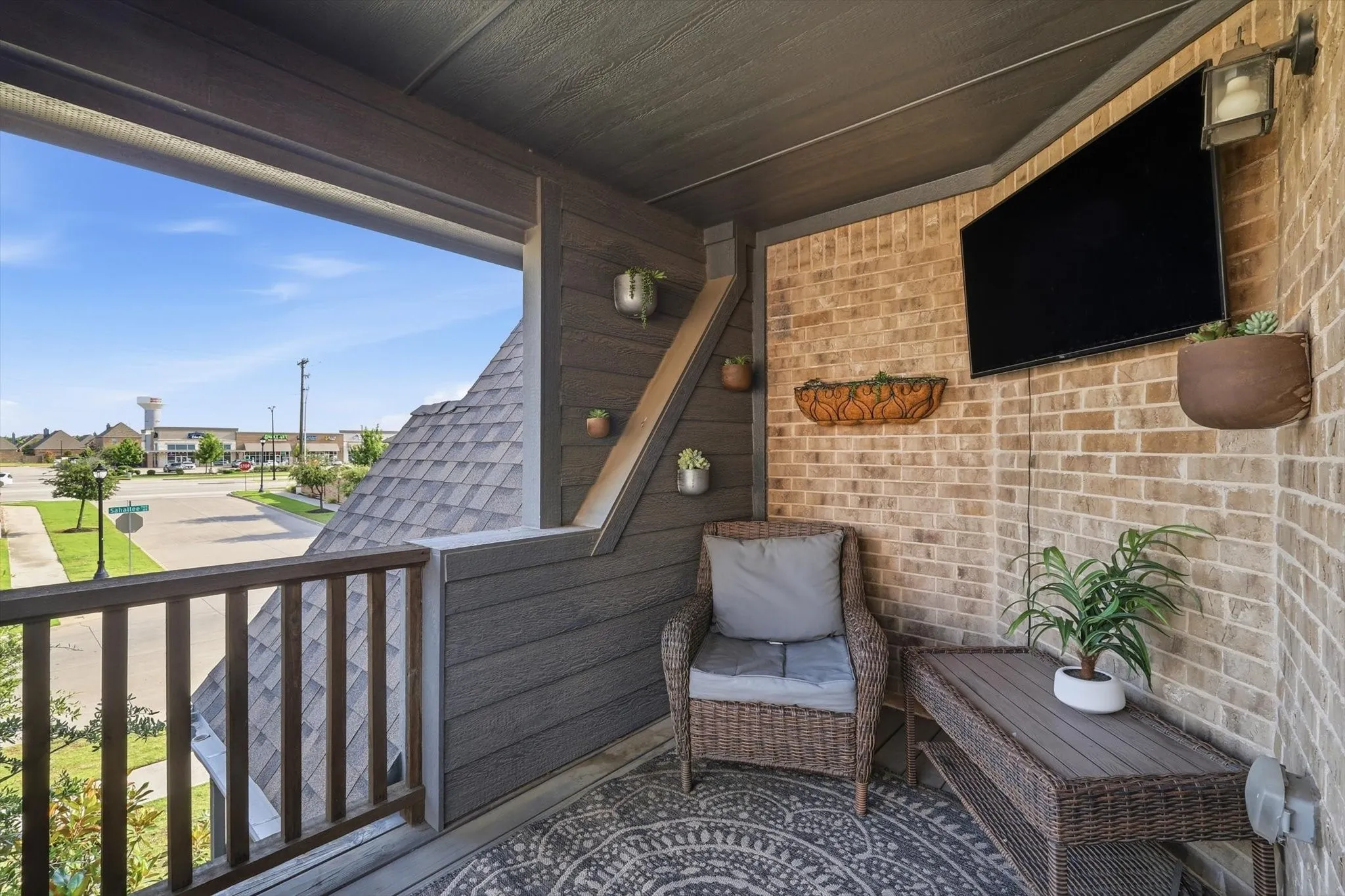 Single Family Residence For Sale in Denton County , 700 Sahallee Drive, Frisco, Texas 75033, 4 Bedroom, 4 Bathroom, 2 Garage spaces, 3,434 Sqft, built in 2020, mls#21283601, Real Estate Agent in Frisco, Homes For Sale in Denton county, Homes For Sale in Frisco, Realtor in Frisco Texas, Real Estate Brokerage Independent Realty Texas, Luminita Cordes Realtor