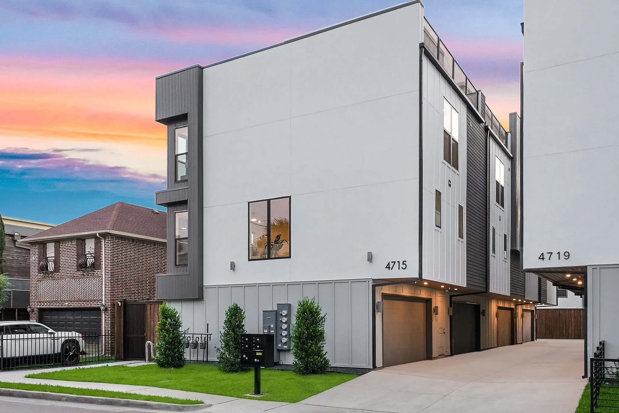 Townhouse For Sale in Dallas County , 4715 Manett Street 102, Dallas, Texas 75204, 3 Bedroom, 4 Bathroom, 1 Garage spaces, 2,144 Sqft, built in 2026, mls#21279252, Real Estate Agent in Dallas, Homes For Sale in Dallas county, Homes For Sale in Dallas, Realtor in Dallas Texas, Real Estate Brokerage Independent Realty Texas, Luminita Cordes Realtor