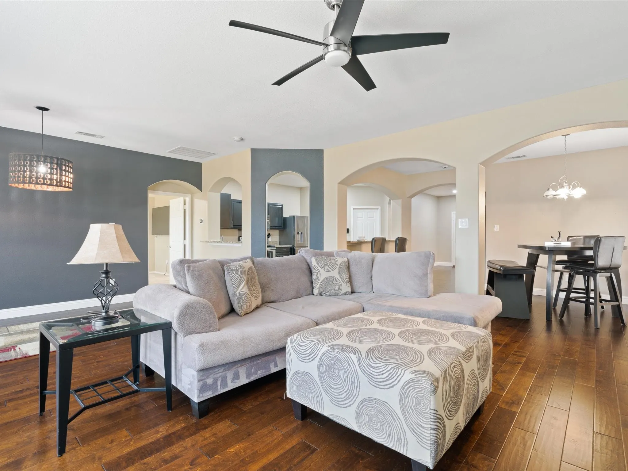 Single Family Residence For Sale in Denton County , 14520 Eaglemont Drive, Little Elm, Texas 75068, 3 Bedroom, 2 Bathroom, 2 Garage spaces, 1,879 Sqft, built in 2004, mls#21277911, Real Estate Agent in Little Elm, Homes For Sale in Denton county, Homes For Sale in Little Elm, Realtor in Little Elm Texas, Real Estate Brokerage Independent Realty Texas, Luminita Cordes Realtor
