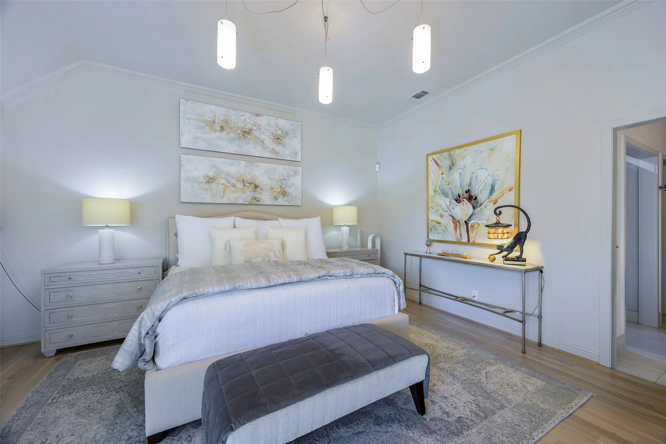 Single Family Residence For Rent in Collin County , 5913 Hempstead Drive, Plano, Texas 75093, 4 Bedrooms, 3 Bathrooms, 3 Garage spaces, 3,354 Sqft, built in 1997, Price $16,000, mls#21285172, Real Estate Agent in Plano, Homes For Rent in Collin county, Homes For Rent in Plano, Realtor in Plano Texas, Real Estate Brokerage Independent Realty Texas, Luminita Cordes Realtor