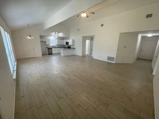Single Family Residence For Sale in Hood County , 1816 Hidden Valley Road, Granbury, Texas 76049, 3 Bedroom, 2 Bathroom, 2 Garage spaces, 1,790 Sqft, built in 2021, mls#21285095, Real Estate Agent in Granbury, Homes For Sale in Hood county, Homes For Sale in Granbury, Realtor in Granbury Texas, Real Estate Brokerage Independent Realty Texas, Luminita Cordes Realtor