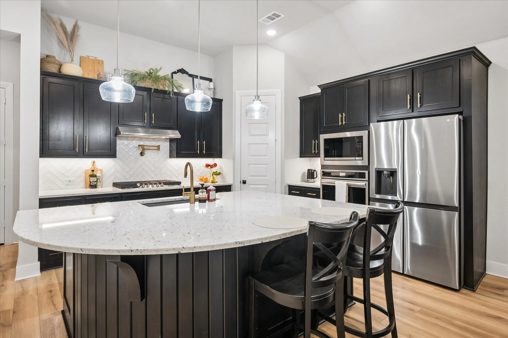 Single Family Residence For Sale in Denton County , 4737 Pin Oak Court, Aubrey, Texas 76227, 4 Bedrooms, 3 Bathrooms, 2 Garage spaces, 1,955 Sqft, built in 2023, Price $445,000, mls#21284888, Real Estate Agent in Aubrey, Homes For Sale in Denton county, Homes For Sale in Aubrey, Realtor in Aubrey Texas, Real Estate Brokerage Independent Realty Texas, Luminita Cordes Realtor