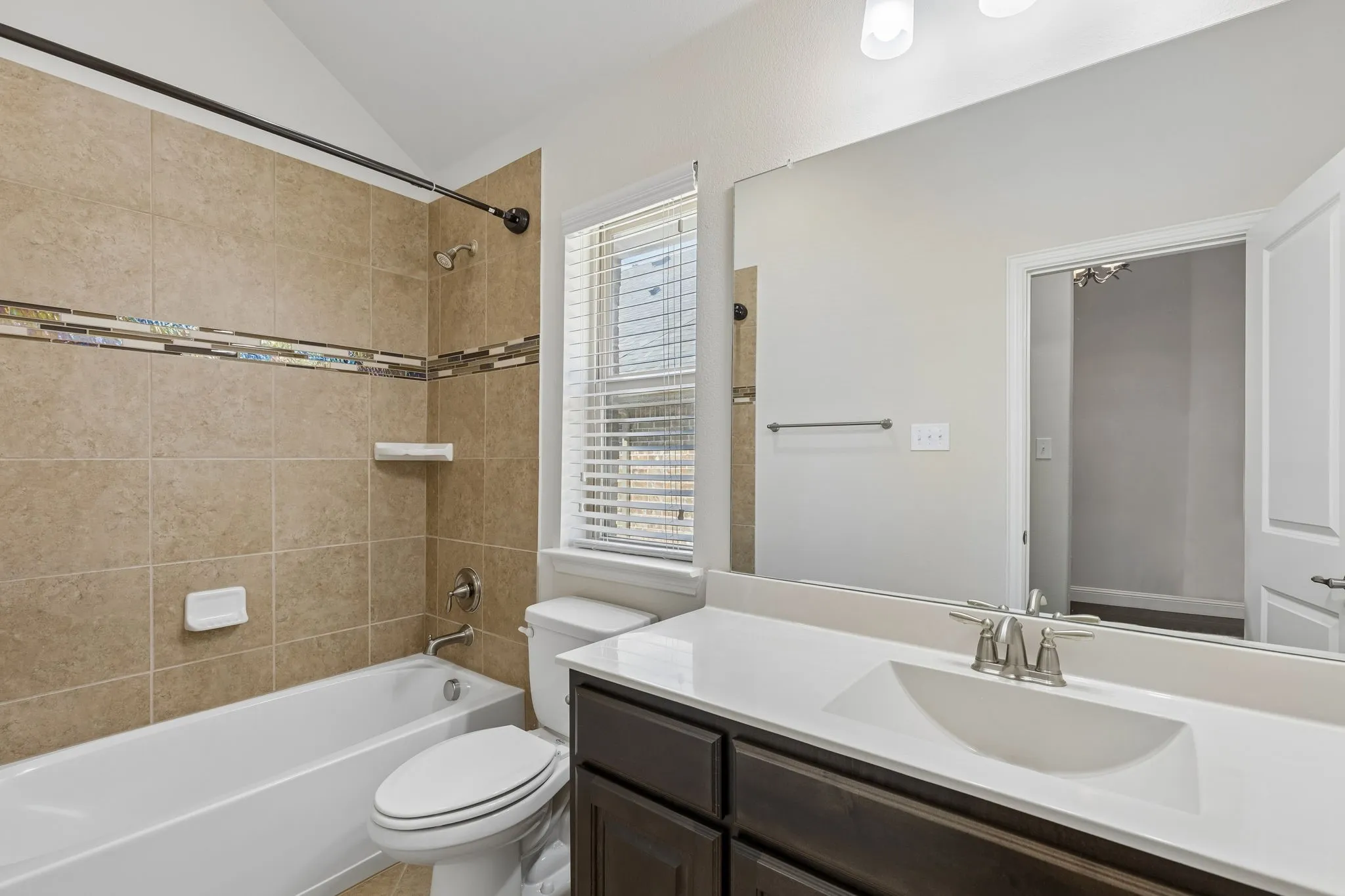 Single Family Residence For Sale in Collin County , 412 Smokebrush Street, Celina, Texas 75009, 4 Bedroom, 3 Bathroom, 2 Garage spaces, 2,359 Sqft, built in 2016, Price $460,000, mls#21283856, Real Estate Agent in Celina, Homes For Sale in Collin county, Homes For Sale in Celina, Realtor in Celina Texas, Real Estate Brokerage Independent Realty Texas, Luminita Cordes Realtor