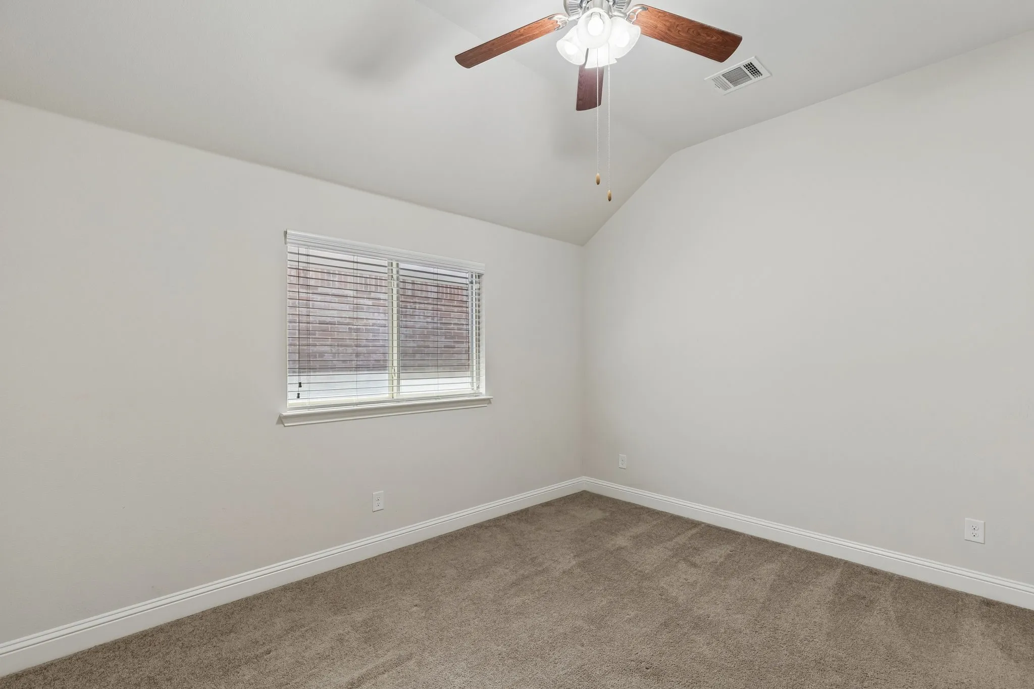 Single Family Residence For Sale in Collin County , 412 Smokebrush Street, Celina, Texas 75009, 4 Bedroom, 3 Bathroom, 2 Garage spaces, 2,359 Sqft, built in 2016, Price $460,000, mls#21283856, Real Estate Agent in Celina, Homes For Sale in Collin county, Homes For Sale in Celina, Realtor in Celina Texas, Real Estate Brokerage Independent Realty Texas, Luminita Cordes Realtor