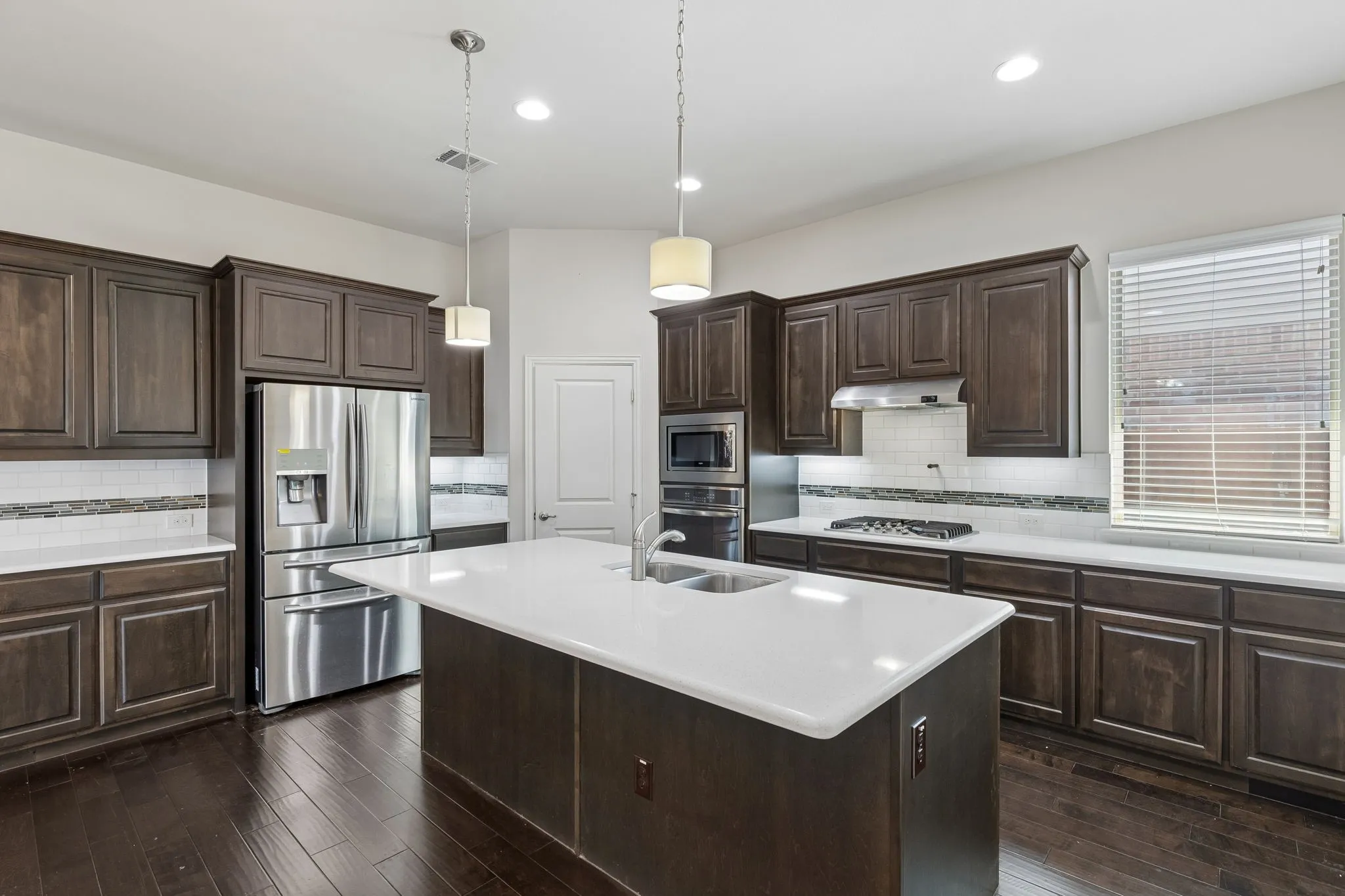 Single Family Residence For Sale in Collin County , 412 Smokebrush Street, Celina, Texas 75009, 4 Bedroom, 3 Bathroom, 2 Garage spaces, 2,359 Sqft, built in 2016, Price $460,000, mls#21283856, Real Estate Agent in Celina, Homes For Sale in Collin county, Homes For Sale in Celina, Realtor in Celina Texas, Real Estate Brokerage Independent Realty Texas, Luminita Cordes Realtor