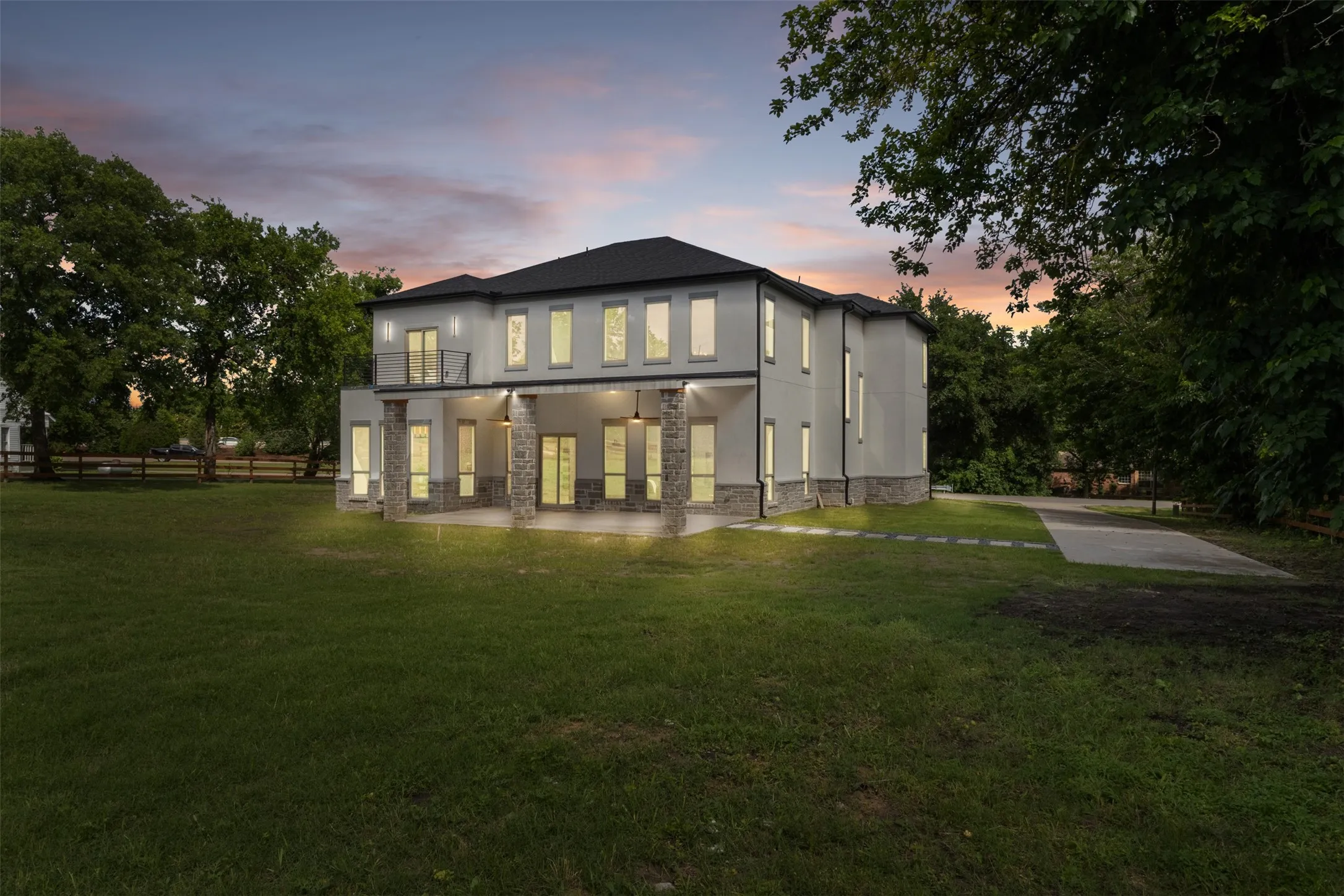 Single Family Residence For Sale in Dallas County , 2605 Kirby Road, Rowlett, Texas 75088, 4 Bedroom, 3 Bathroom, Garage spaces, 3,885 Sqft, built in 2026, mls#21284762, Real Estate Agent in Rowlett, Homes For Sale in Dallas county, Homes For Sale in Rowlett, Realtor in Rowlett Texas, Real Estate Brokerage Independent Realty Texas, Luminita Cordes Realtor