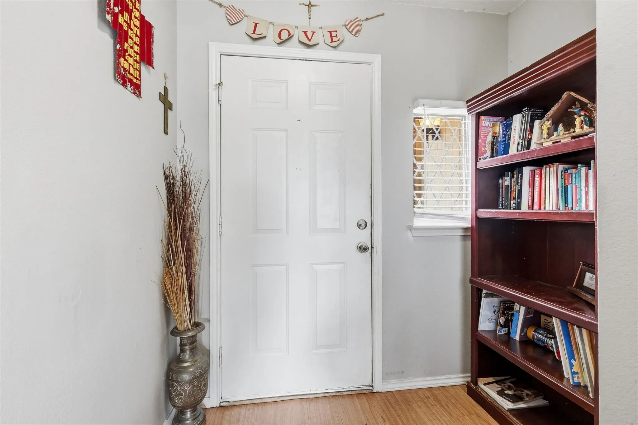 Front entry area with small window