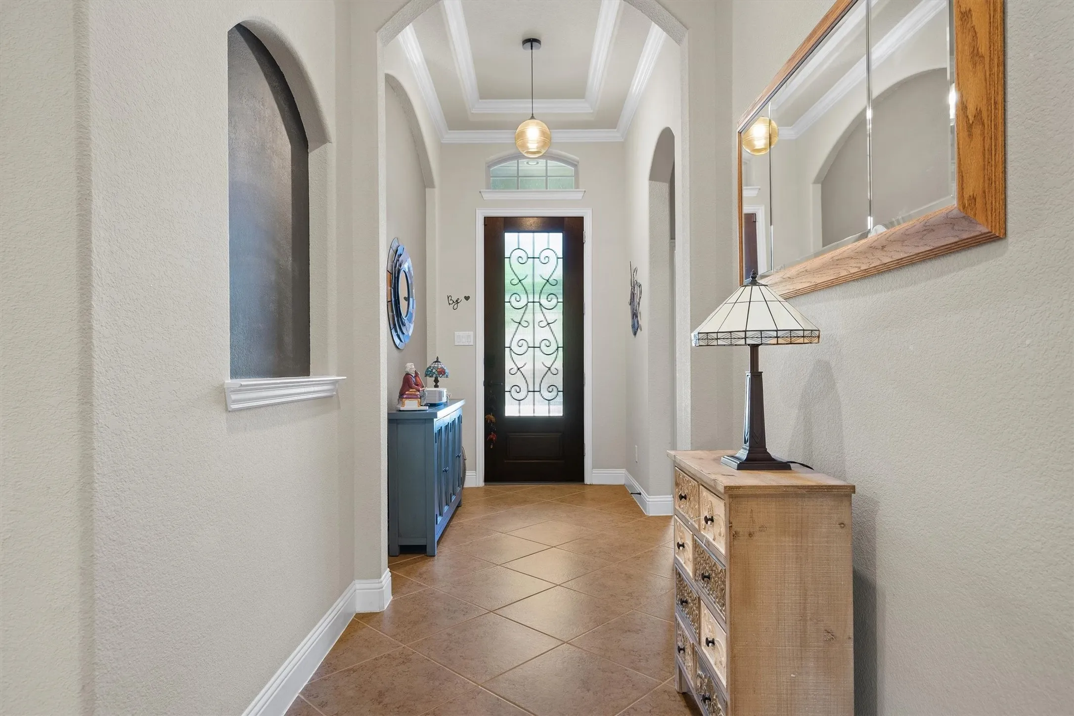 Single Family Residence For Sale in Tarrant County , 604 Satinwood Lane, Euless, Texas 76039, 3 Bedroom, 3 Bathroom, 2 Garage spaces, 2,040 Sqft, built in 2014, mls#21282802, Real Estate Agent in Euless, Homes For Sale in Tarrant county, Homes For Sale in Euless, Realtor in Euless Texas, Real Estate Brokerage Independent Realty Texas, Luminita Cordes Realtor