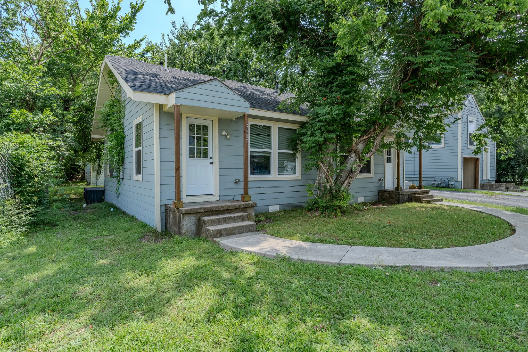 For Sale in Hunt County , 3415 Henry Street, Greenville, Texas 75401, 5 Bedrooms, 4 Bathrooms, 1 Garage spaces, 0 Sqft, built in 1950, Price $439,500, mls#21284862, Real Estate Agent in Greenville, Homes For Sale in Hunt county, Homes For Sale in Greenville, Realtor in Greenville Texas, Real Estate Brokerage Independent Realty Texas, Luminita Cordes Realtor
