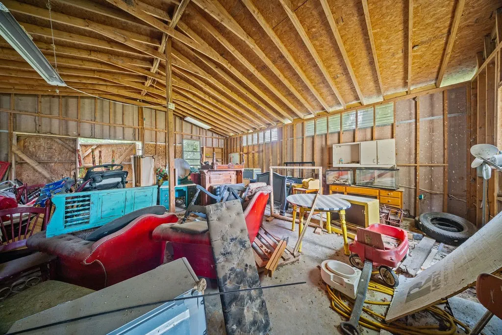 Extra large workshop