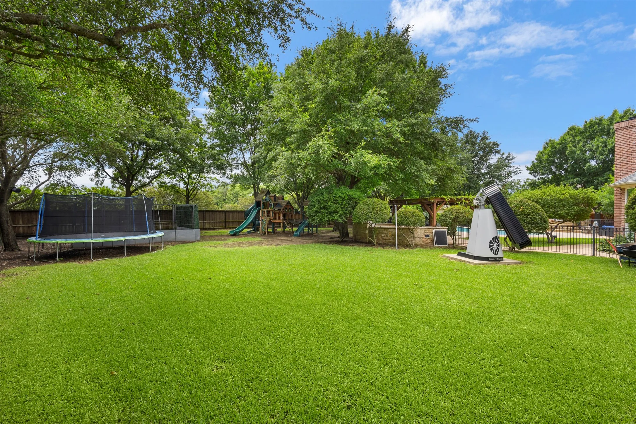 Single Family Residence For Sale in Tarrant County , 8 Park Place, Mansfield, Texas 76063, 5 Bedroom, 5 Bathroom, 4 Garage spaces, 5,228 Sqft, built in 1991, mls#21285218, Real Estate Agent in Mansfield, Homes For Sale in Tarrant county, Homes For Sale in Mansfield, Realtor in Mansfield Texas, Real Estate Brokerage Independent Realty Texas, Luminita Cordes Realtor