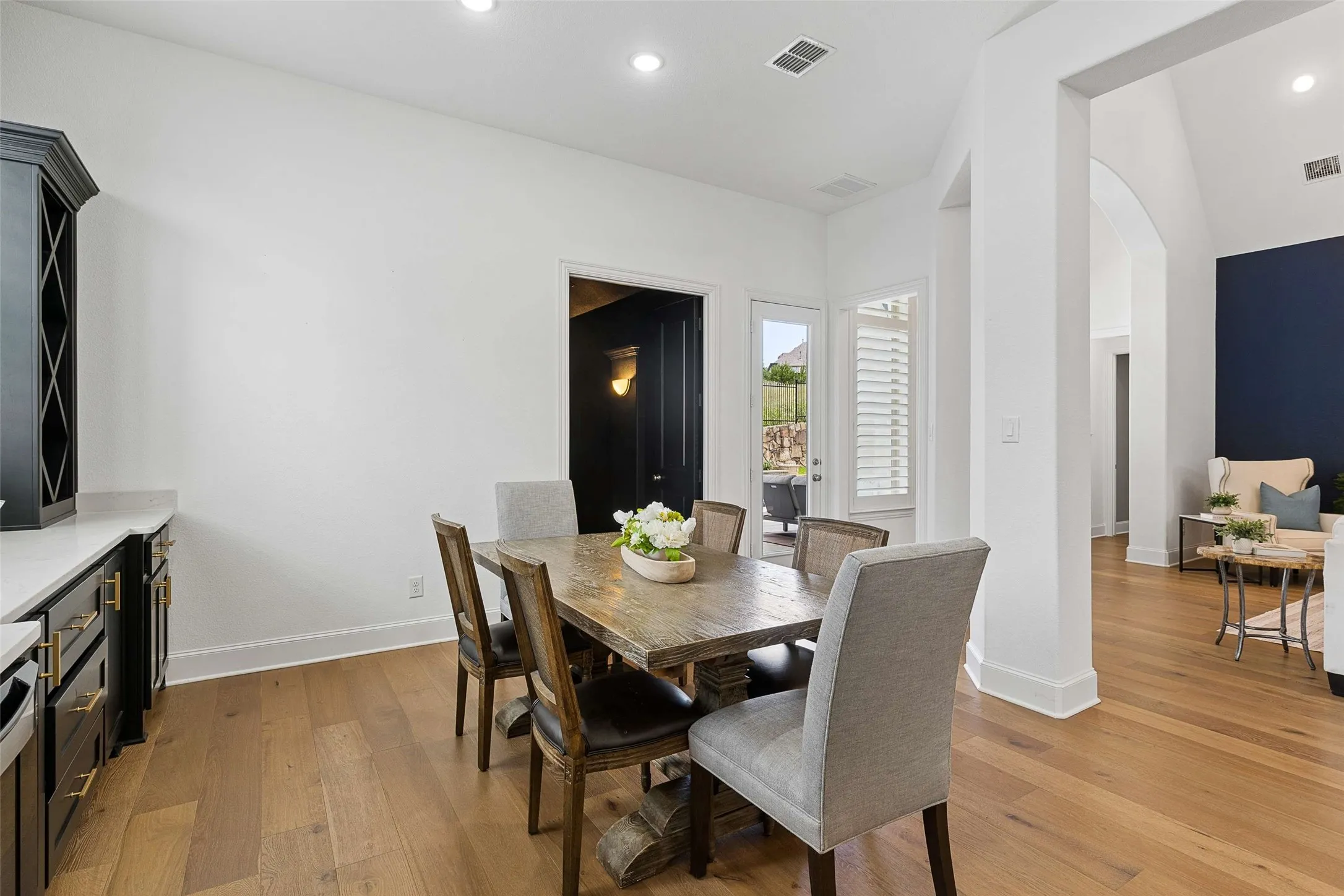 Single Family Residence For Sale in Collin County , 3500 Newport Drive, Prosper, Texas 75078, 5 Bedroom, 6 Bathroom, 3 Garage spaces, 4,321 Sqft, built in 2018, mls#21284638, Real Estate Agent in Prosper, Homes For Sale in Collin county, Homes For Sale in Prosper, Realtor in Prosper Texas, Real Estate Brokerage Independent Realty Texas, Luminita Cordes Realtor