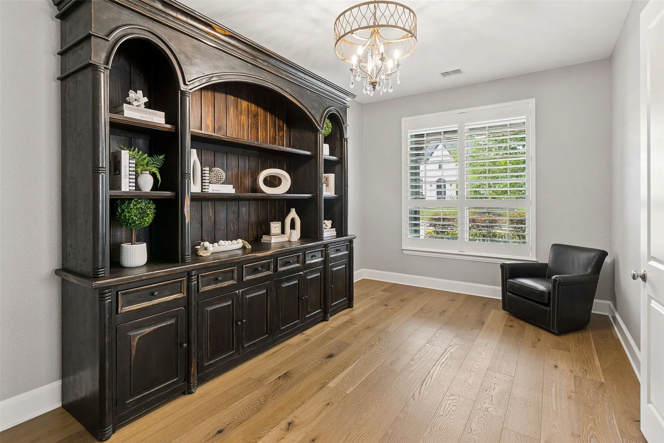 Single Family Residence For Sale in Collin County , 3500 Newport Drive, Prosper, Texas 75078, 5 Bedroom, 6 Bathroom, 3 Garage spaces, 4,321 Sqft, built in 2018, mls#21284638, Real Estate Agent in Prosper, Homes For Sale in Collin county, Homes For Sale in Prosper, Realtor in Prosper Texas, Real Estate Brokerage Independent Realty Texas, Luminita Cordes Realtor