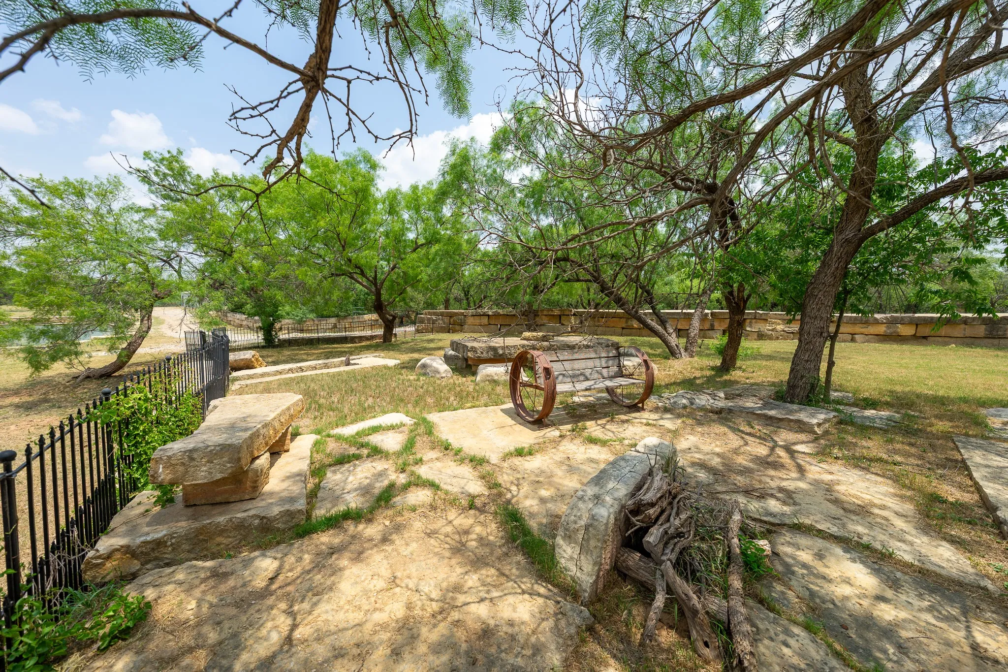 Farm For Sale in Jones County , 2990 CR 205, Lueders, Texas 79533, 4 Bedrooms, 3 Bathrooms, Garage spaces, 3,017 Sqft, built in 2006, Price $2,500,000, mls#21285142, Real Estate Agent in Lueders, Homes For Sale in Jones county, Homes For Sale in Lueders, Realtor in Lueders Texas, Real Estate Brokerage Independent Realty Texas, Luminita Cordes Realtor